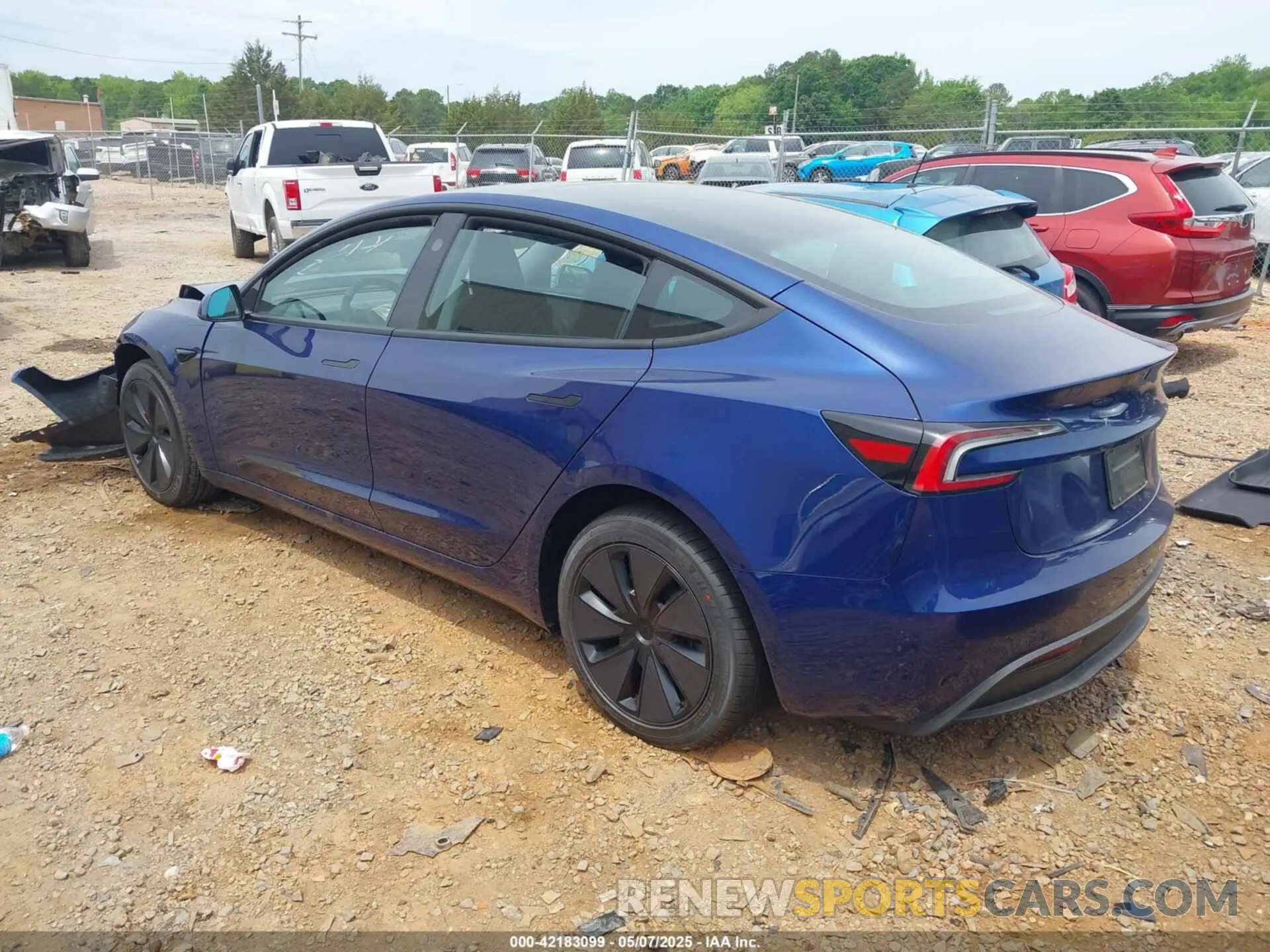3 fotografías del automóvil dañado 5YJ3E1EAXSF976457 TESLA MODEL 3 2025