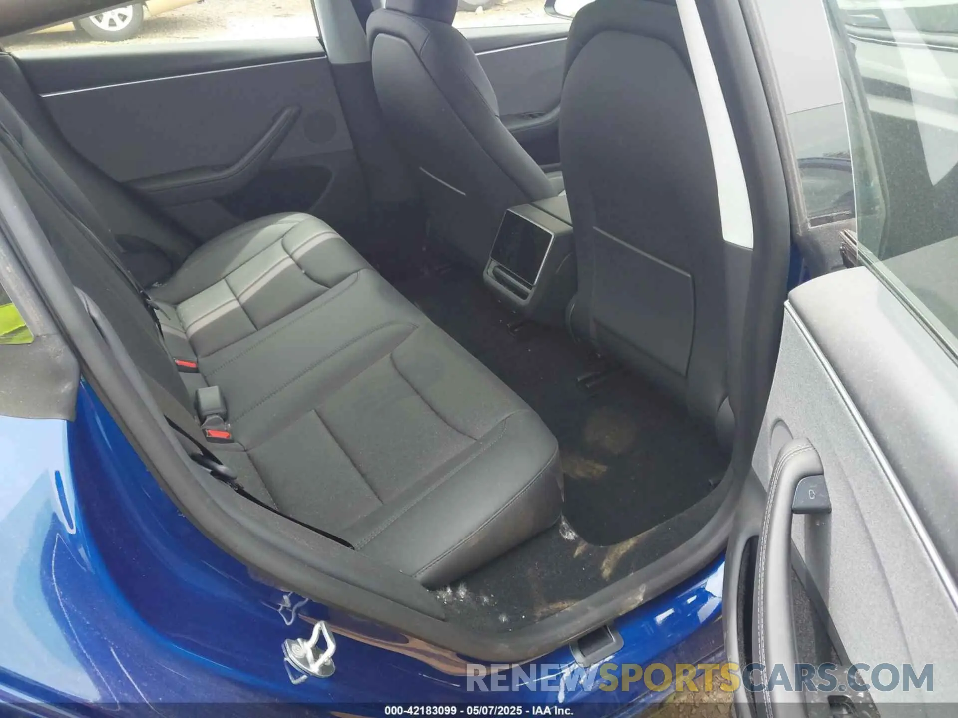 8 fotografías del automóvil dañado 5YJ3E1EAXSF976457 TESLA MODEL 3 2025