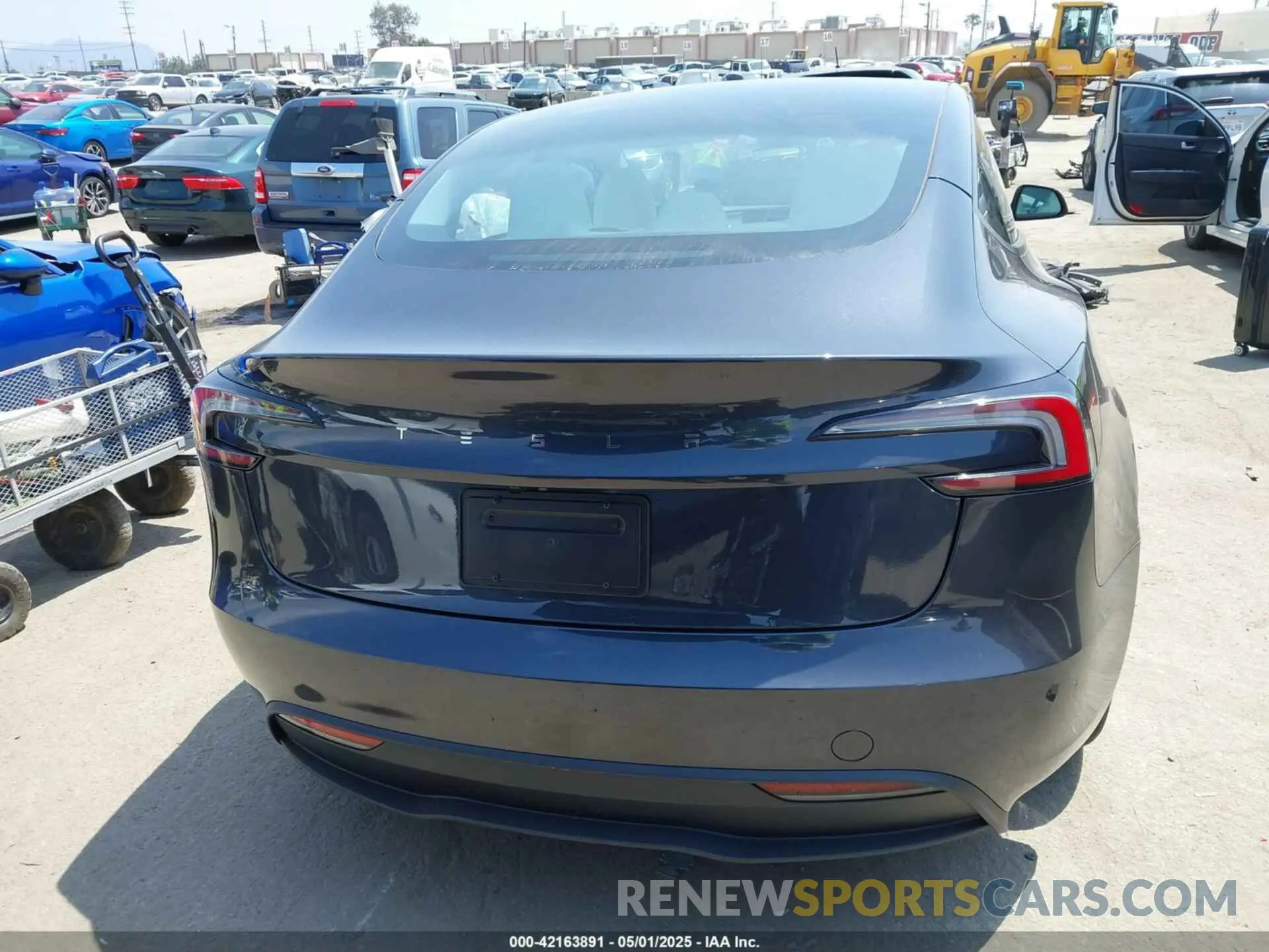 16 fotografías del automóvil dañado 5YJ3E1EAXSF983053 TESLA MODEL 3 2025