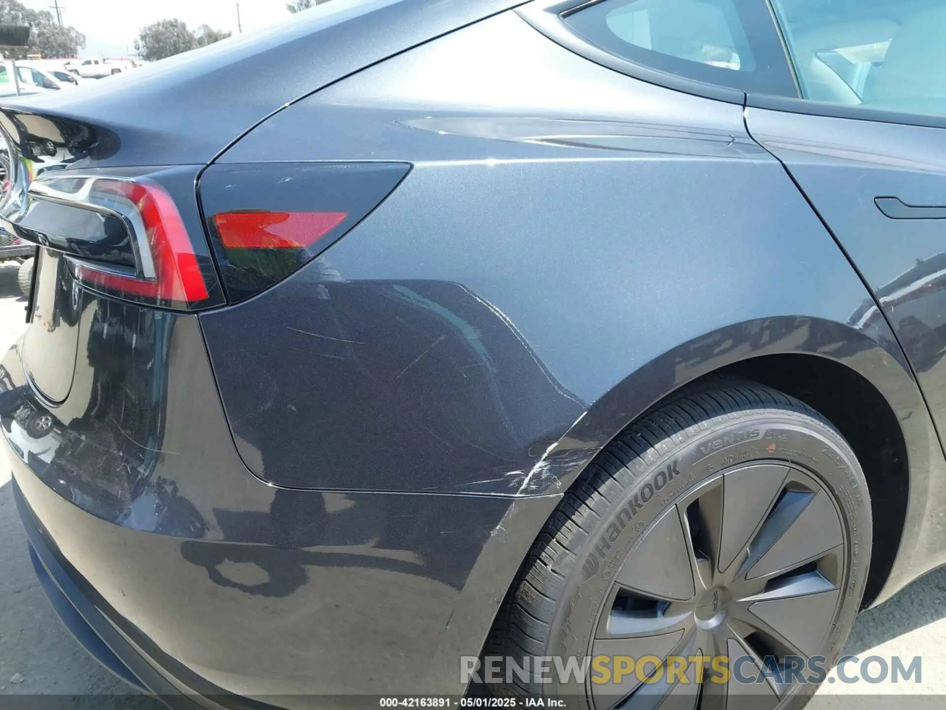 19 fotografías del automóvil dañado 5YJ3E1EAXSF983053 TESLA MODEL 3 2025