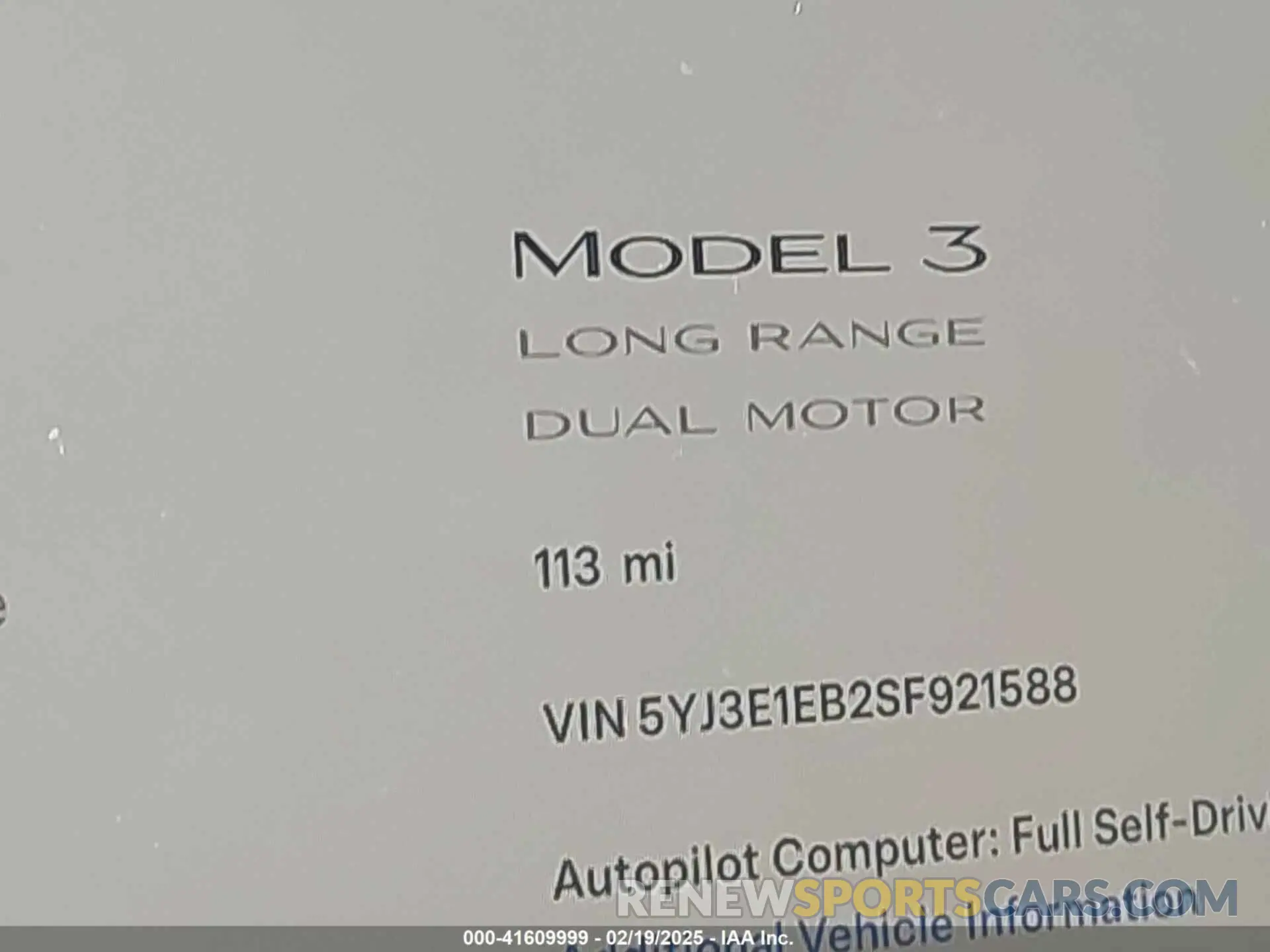 16 fotografías del automóvil dañado 5YJ3E1EB2SF921588 TESLA MODEL 3 2025
