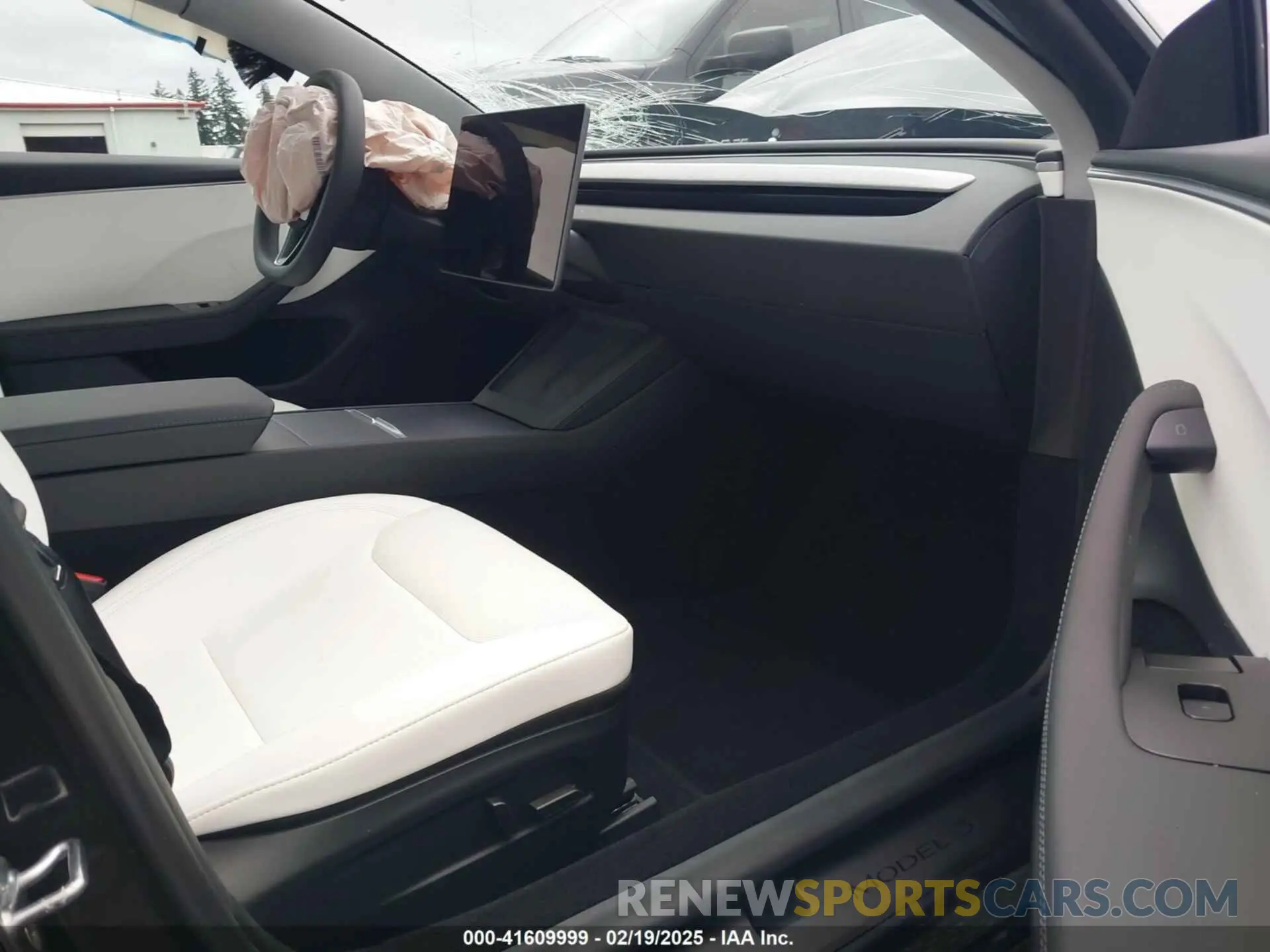 5 fotografías del automóvil dañado 5YJ3E1EB2SF921588 TESLA MODEL 3 2025