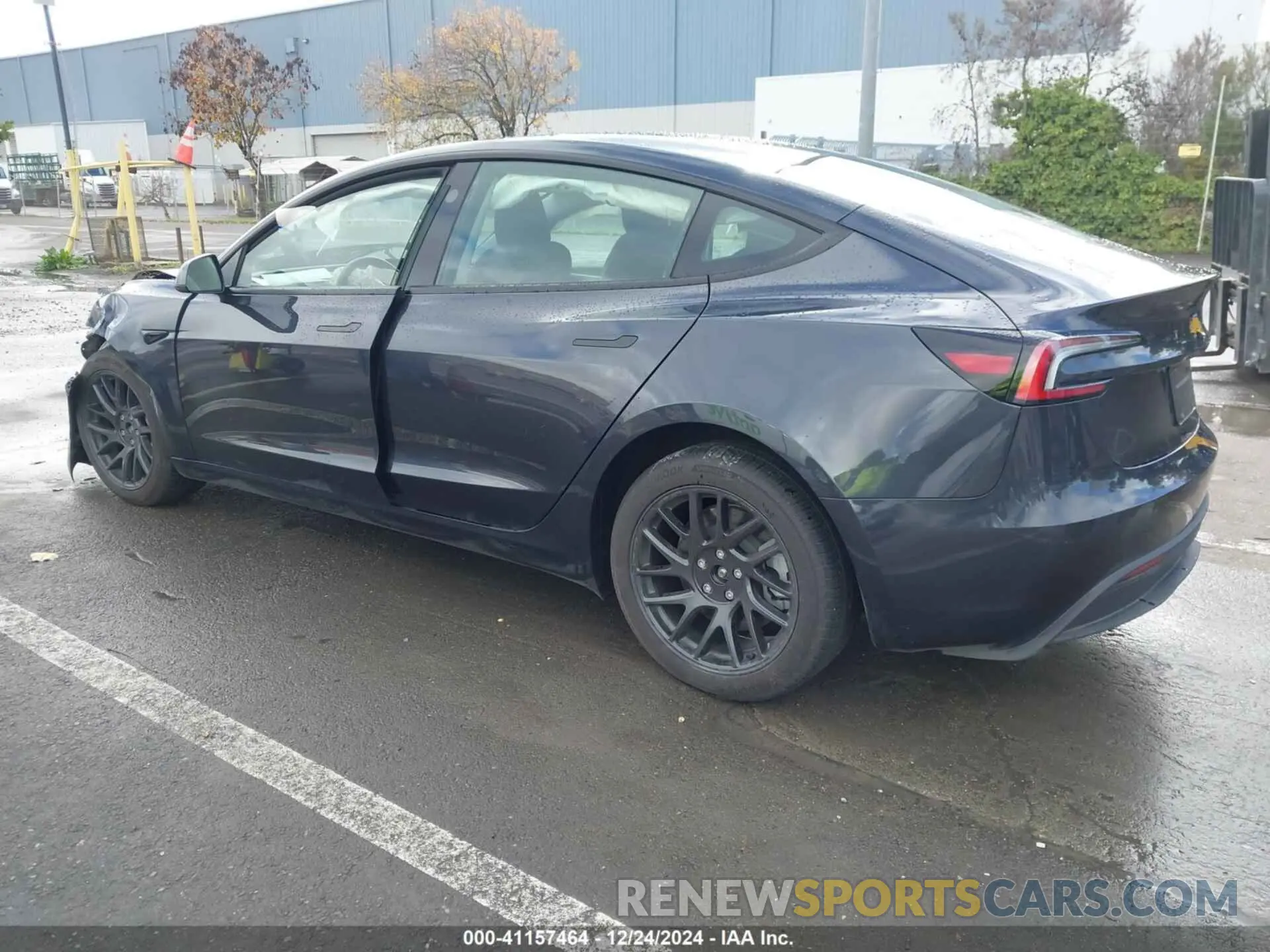 3 fotografías del automóvil dañado 5YJ3E1EB4SF874936 TESLA MODEL 3 2025