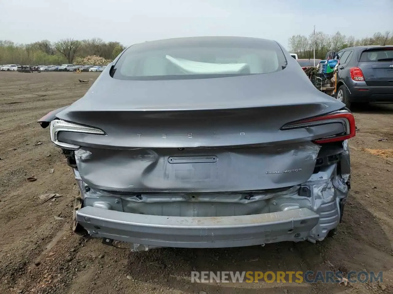 6 fotografías del automóvil dañado 5YJ3E1EB4SF901620 TESLA MODEL 3 2025