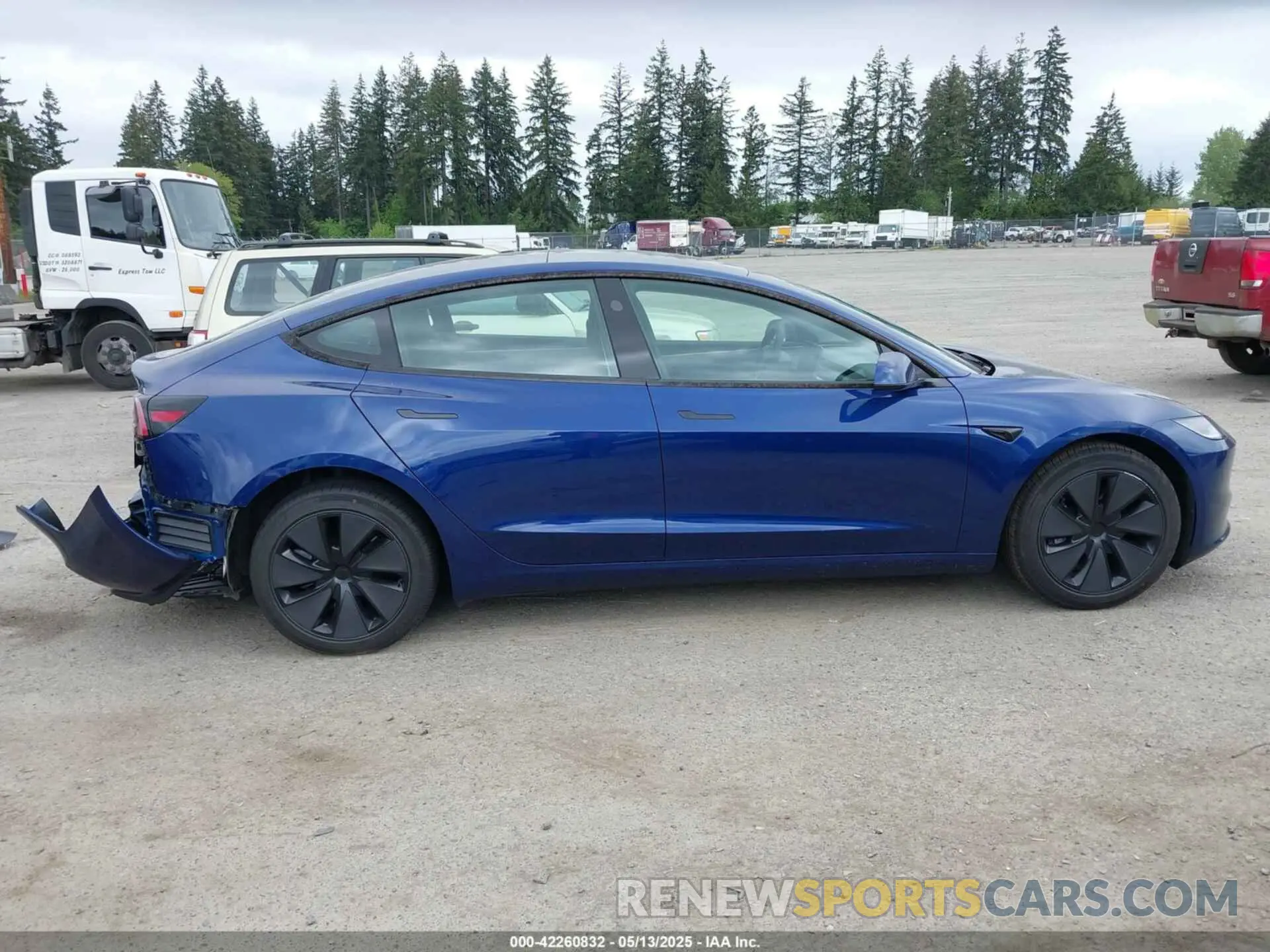 13 fotografías del automóvil dañado 5YJ3E1EB4SF928980 TESLA MODEL 3 2025