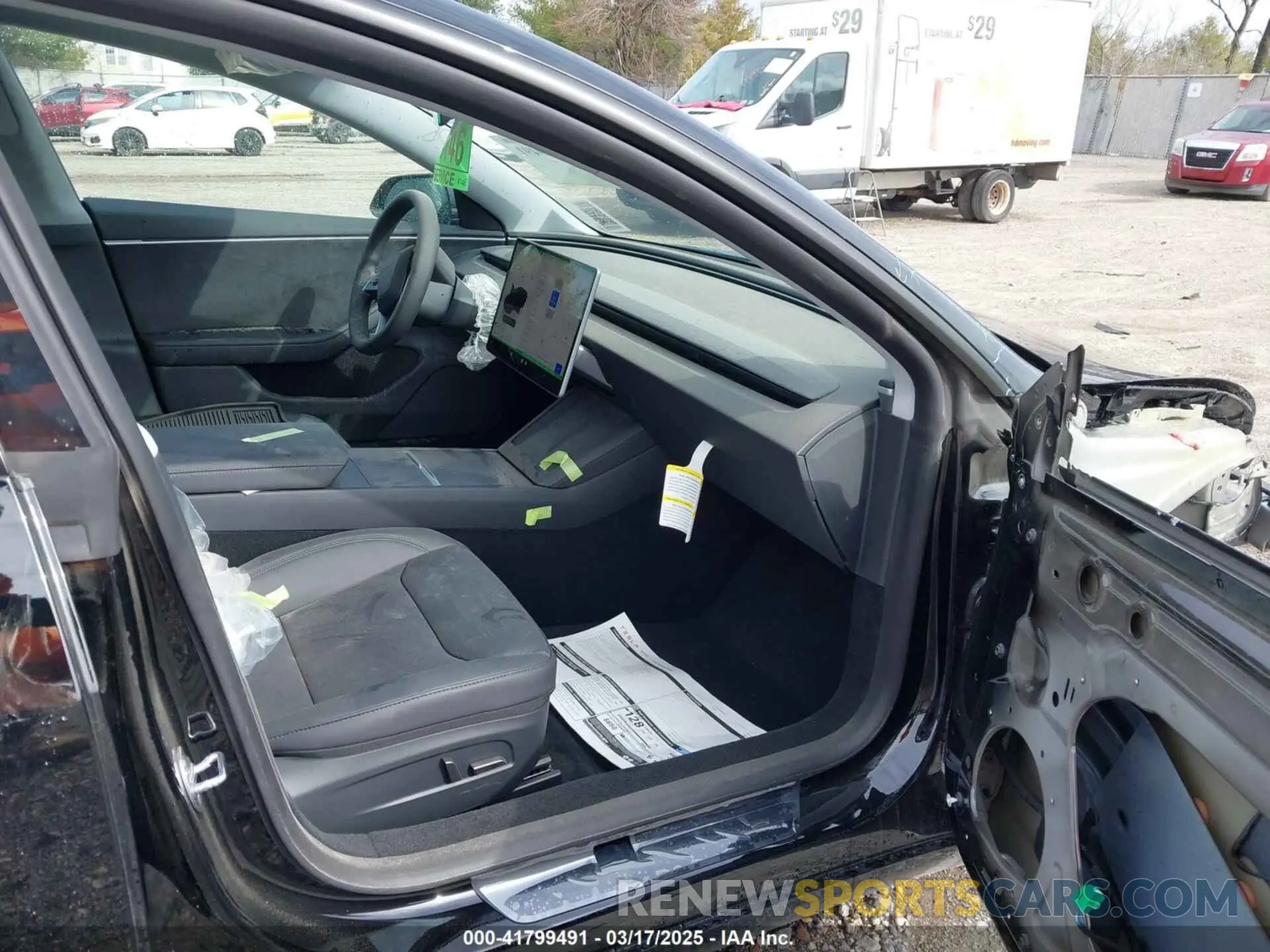 5 fotografías del automóvil dañado 5YJ3E1EB4SF938120 TESLA MODEL 3 2025