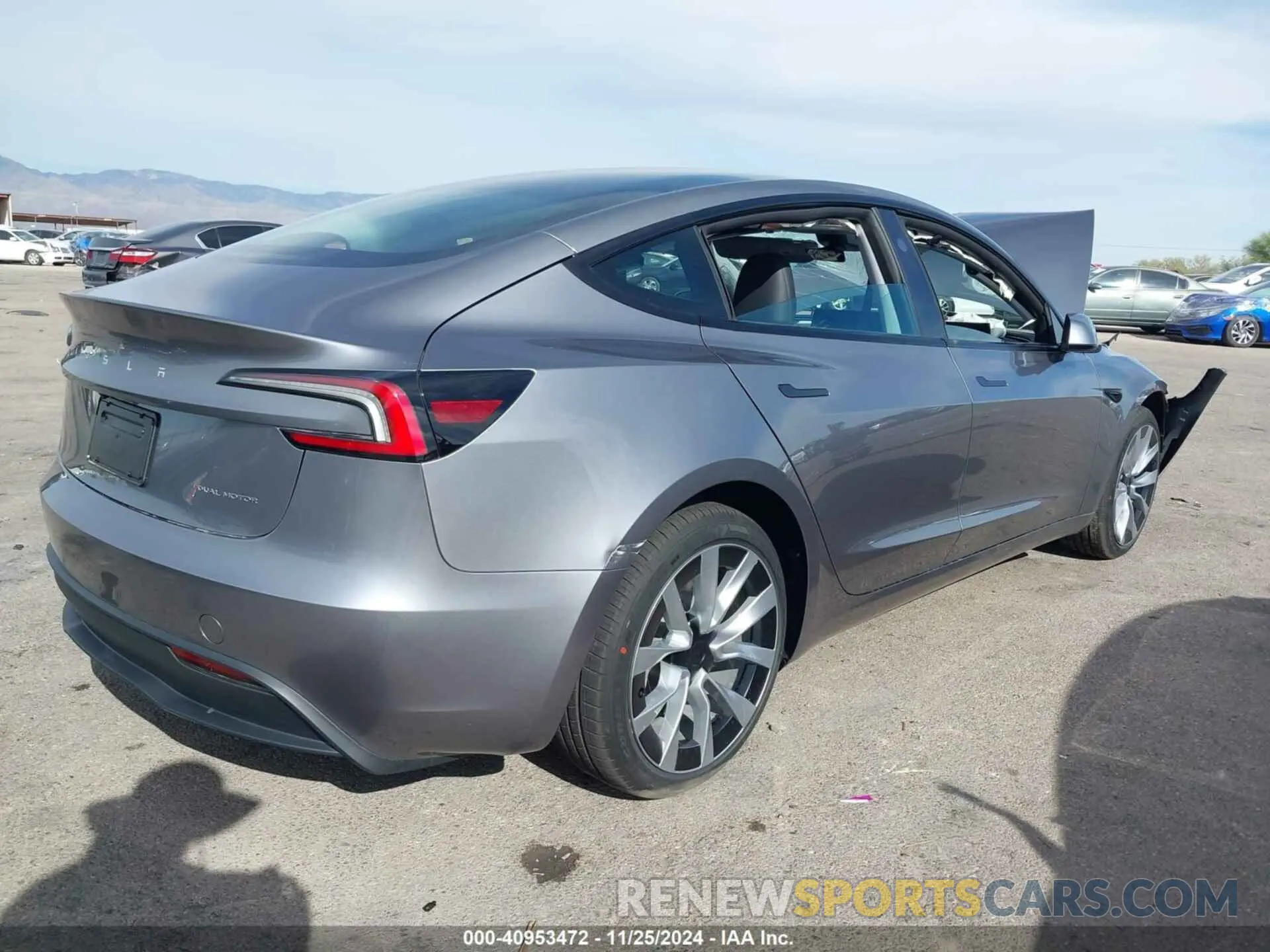 4 fotografías del automóvil dañado 5YJ3E1EB8SF896423 TESLA MODEL 3 2025
