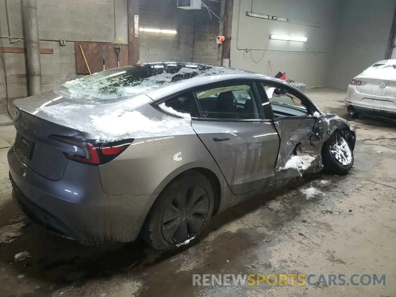 3 fotografías del automóvil dañado 5YJ3E1EB8SF914337 TESLA MODEL 3 2025