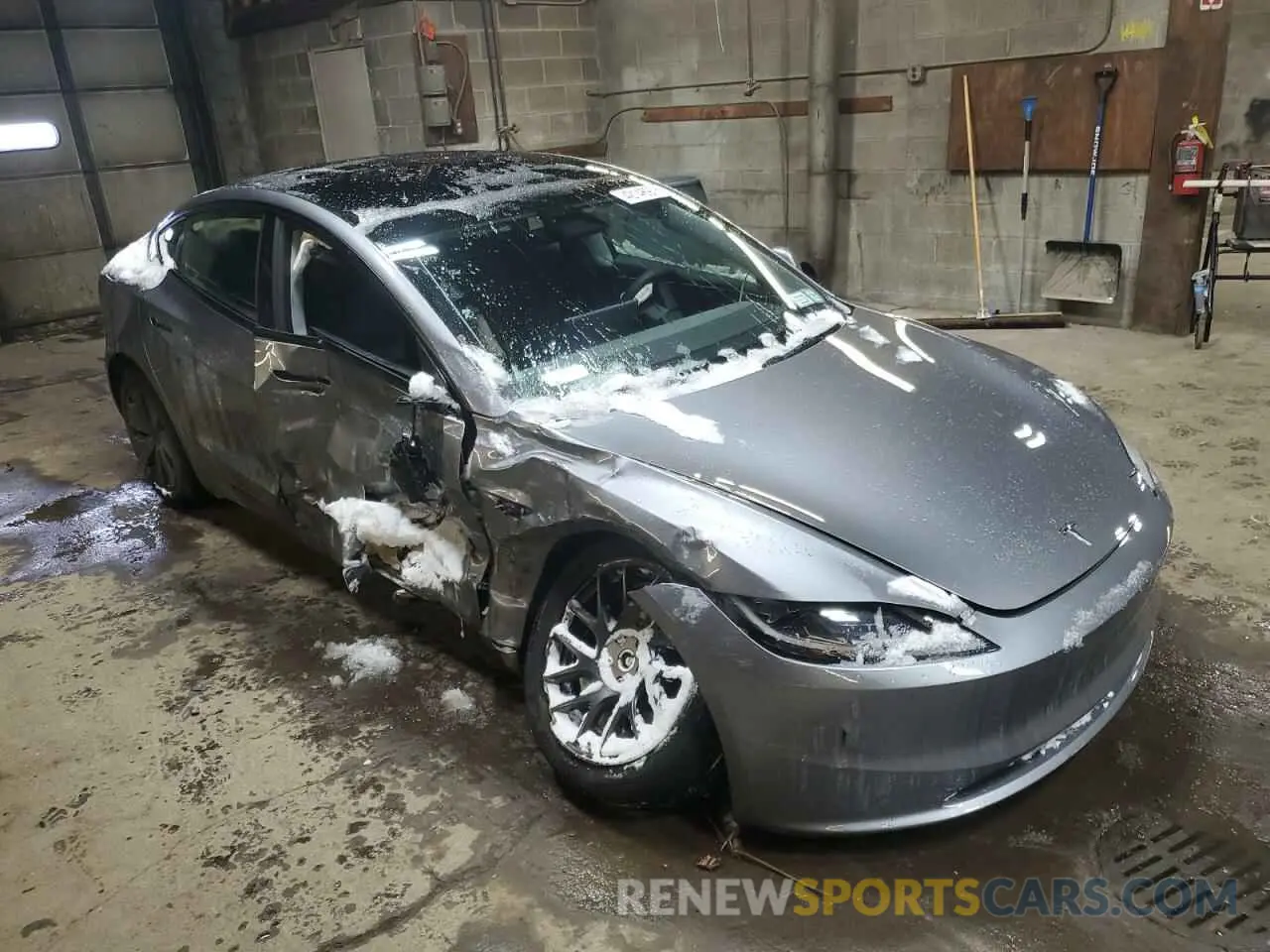 4 fotografías del automóvil dañado 5YJ3E1EB8SF914337 TESLA MODEL 3 2025