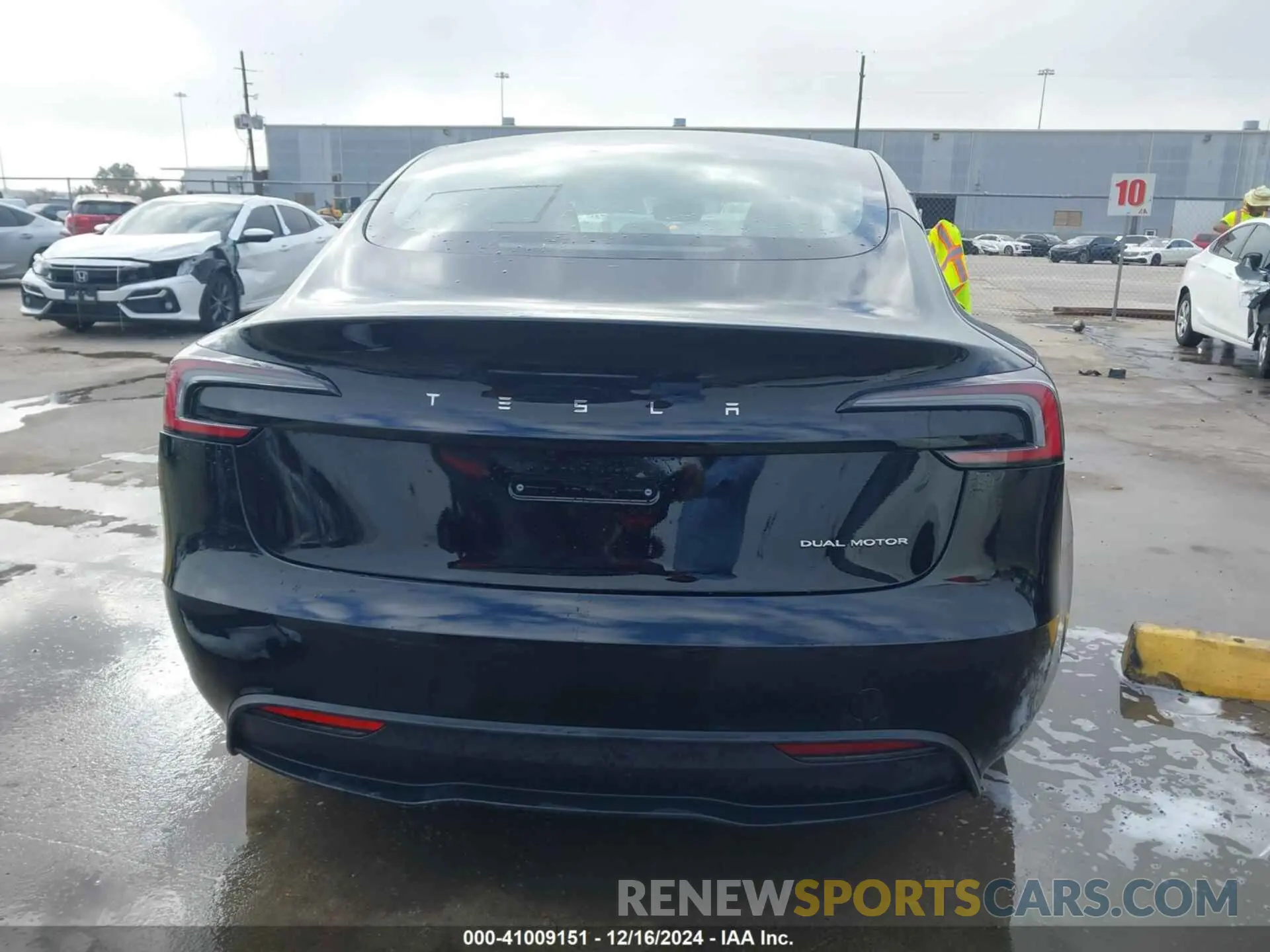 15 fotografías del automóvil dañado 5YJ3E1EB9SF879372 TESLA MODEL 3 2025