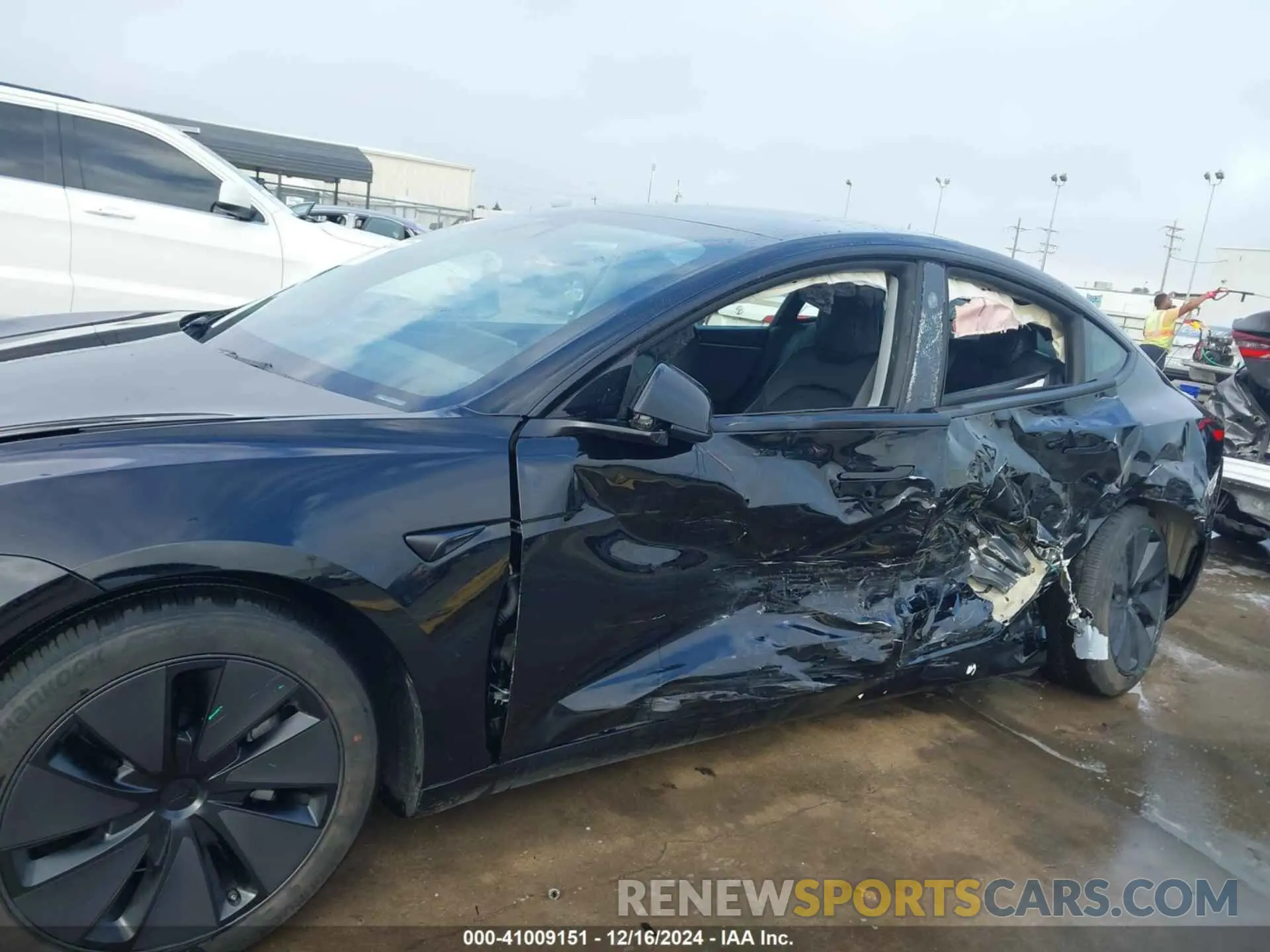 6 fotografías del automóvil dañado 5YJ3E1EB9SF879372 TESLA MODEL 3 2025