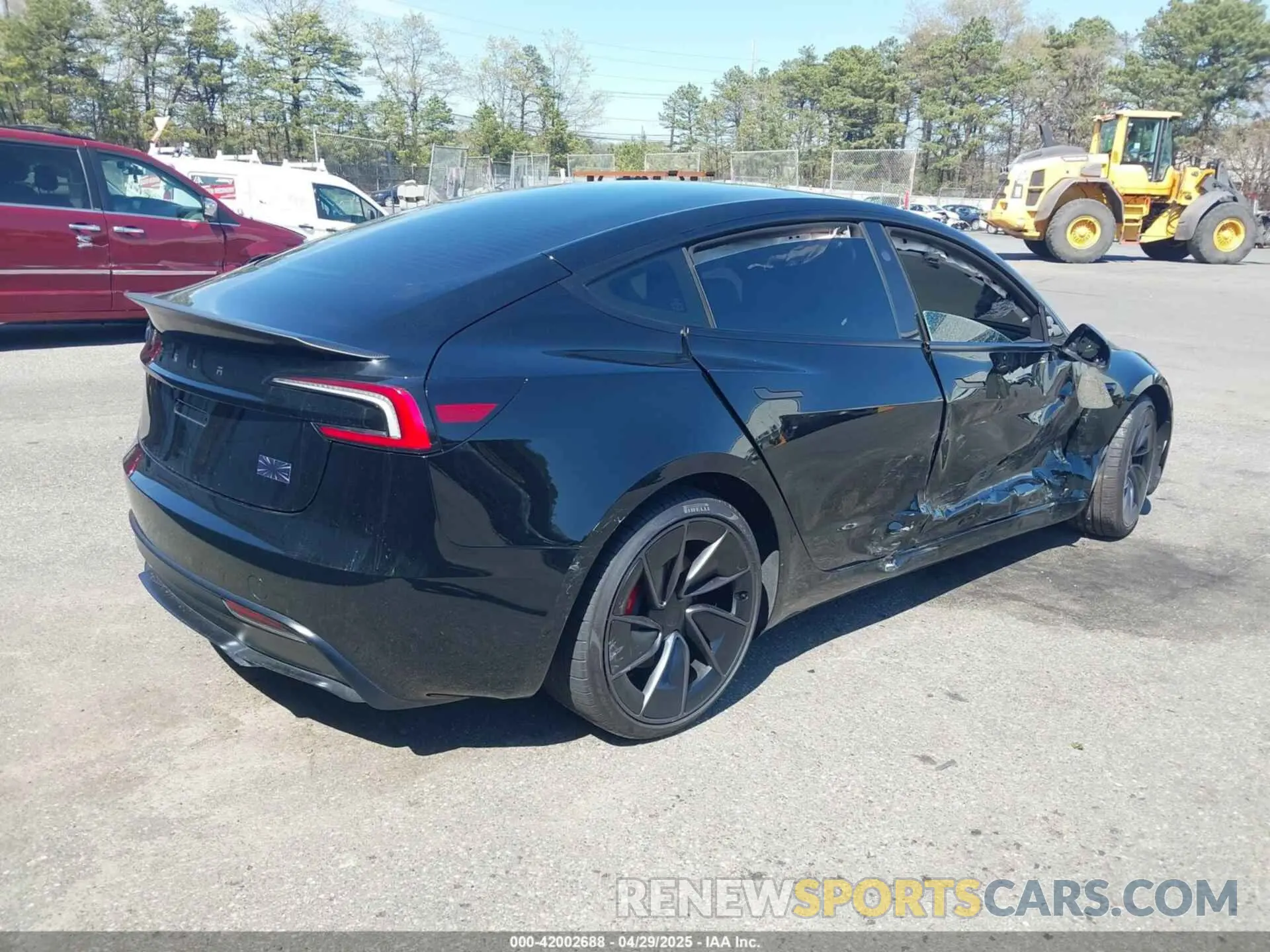 4 fotografías del automóvil dañado 5YJ3E1ET0SF933067 TESLA MODEL 3 2025