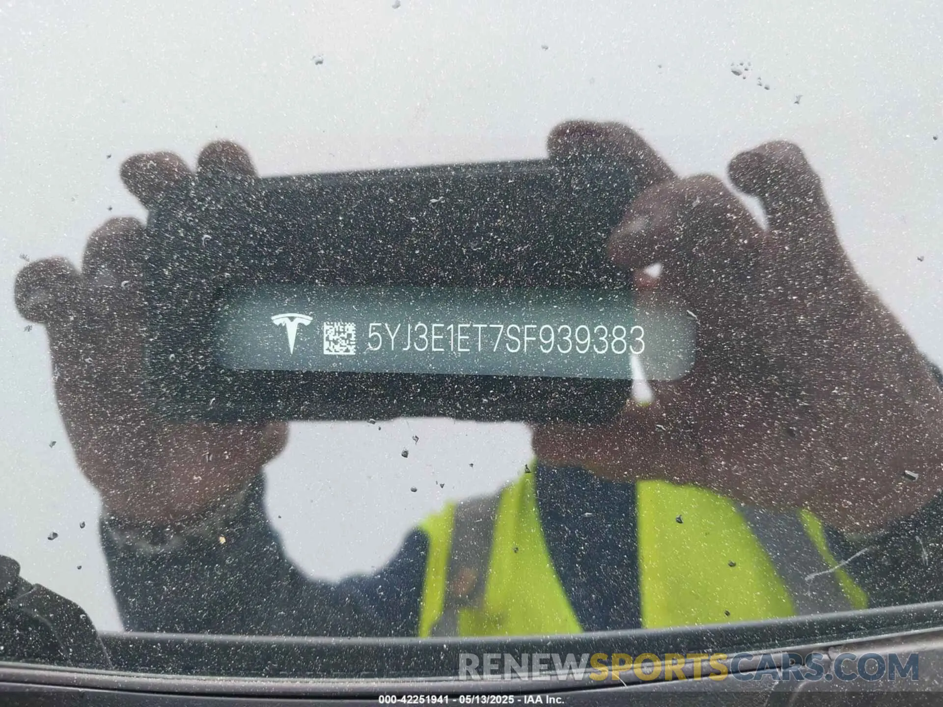 20 fotografías del automóvil dañado 5YJ3E1ET7SF939383 TESLA MODEL 3 2025