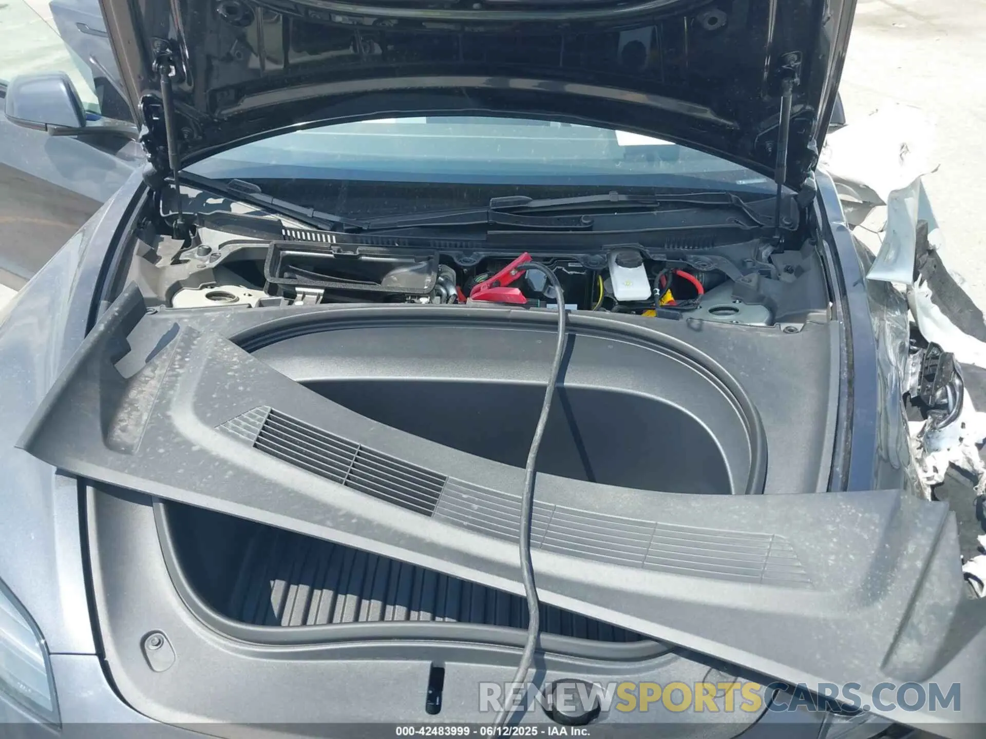 10 fotografías del automóvil dañado 5YJ3E1ET8SF932622 TESLA MODEL 3 2025