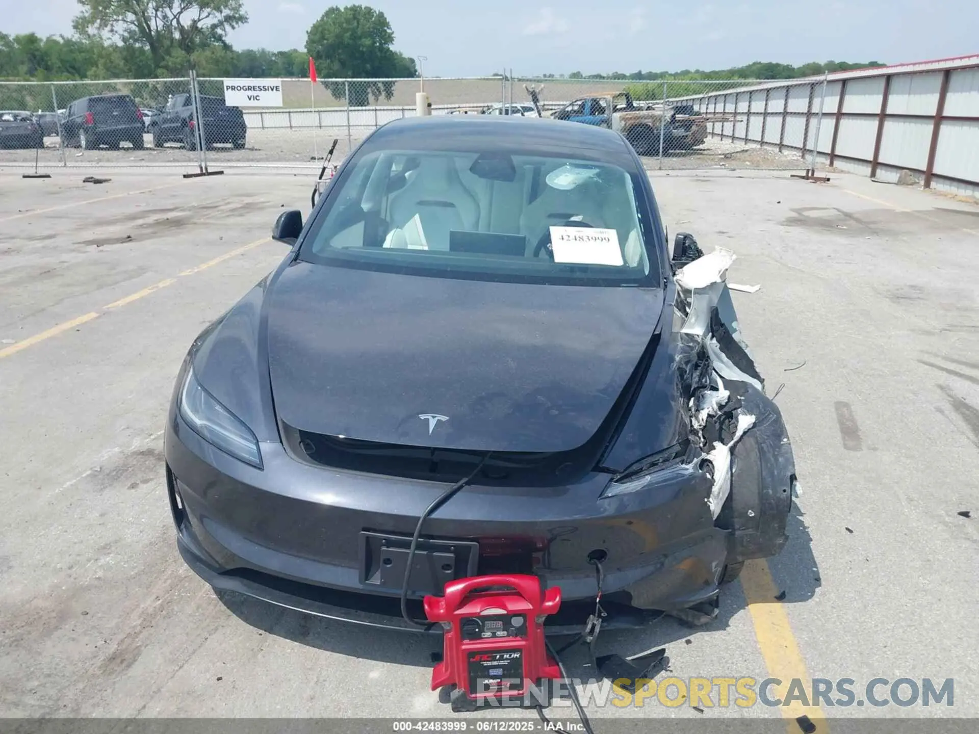 12 fotografías del automóvil dañado 5YJ3E1ET8SF932622 TESLA MODEL 3 2025