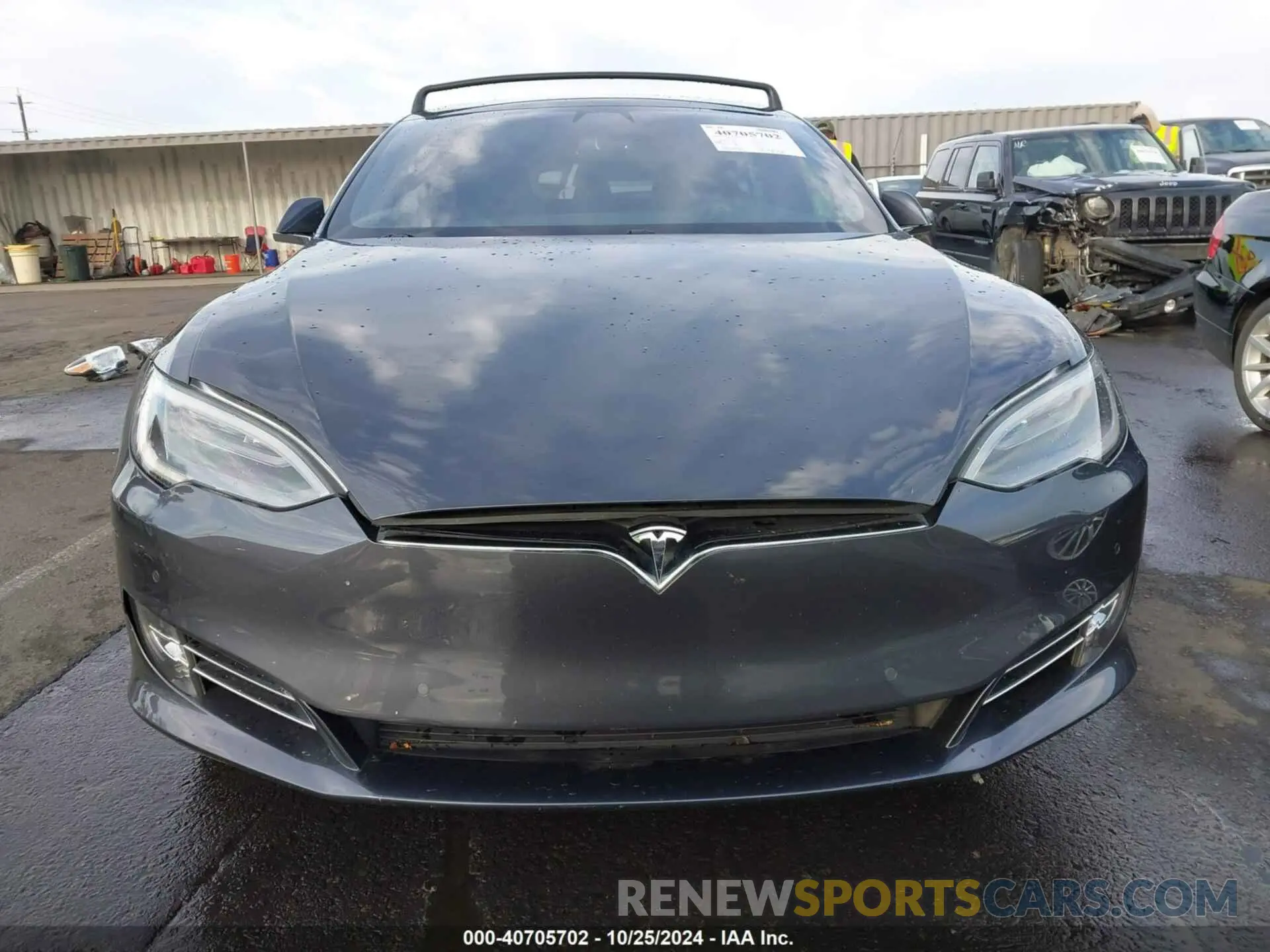 13 fotografías del automóvil dañado 5YJSA1E24KF305074 TESLA MODEL S 2019