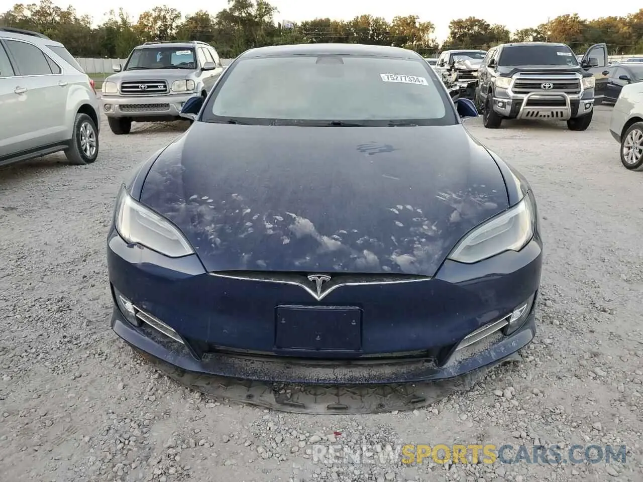 5 fotografías del automóvil dañado 5YJSA1E24KF330153 TESLA MODEL S 2019