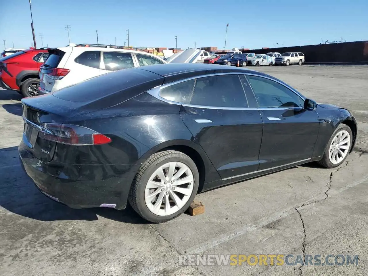 3 fotografías del automóvil dañado 5YJSA1E25KF299740 TESLA MODEL S 2019