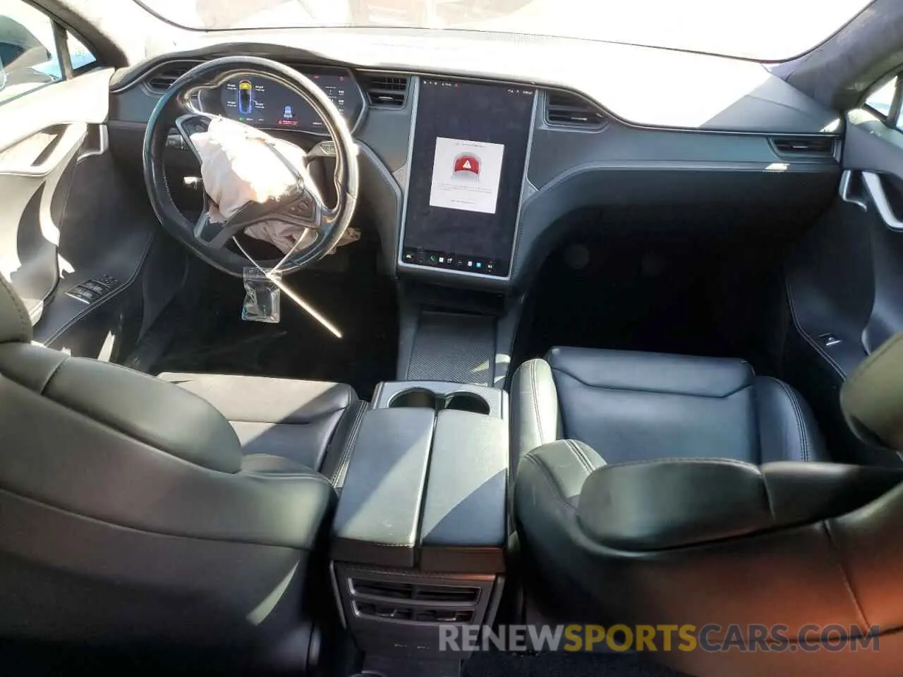 8 fotografías del automóvil dañado 5YJSA1E25KF299740 TESLA MODEL S 2019