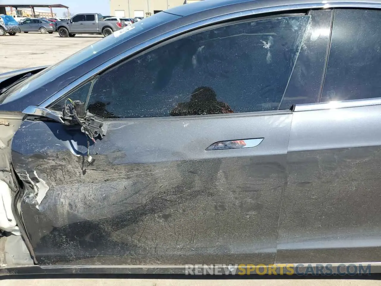 7 fotografías del automóvil dañado 5YJSA1E28KF295746 TESLA MODEL S 2019