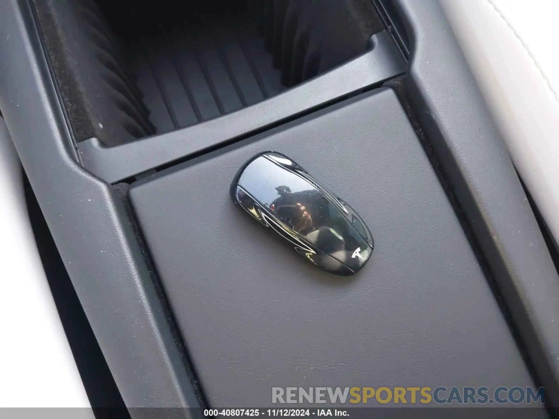 11 fotografías del automóvil dañado 5YJSA1E29KF309492 TESLA MODEL S 2019