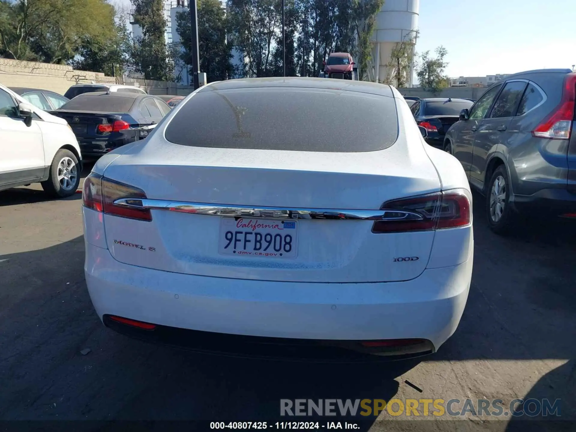 17 fotografías del automóvil dañado 5YJSA1E29KF309492 TESLA MODEL S 2019