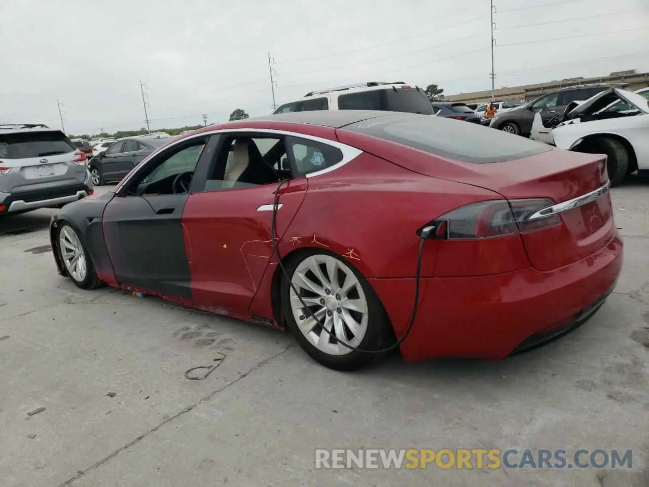 2 fotografías del automóvil dañado 5YJSA1E29KF347384 TESLA MODEL S 2019