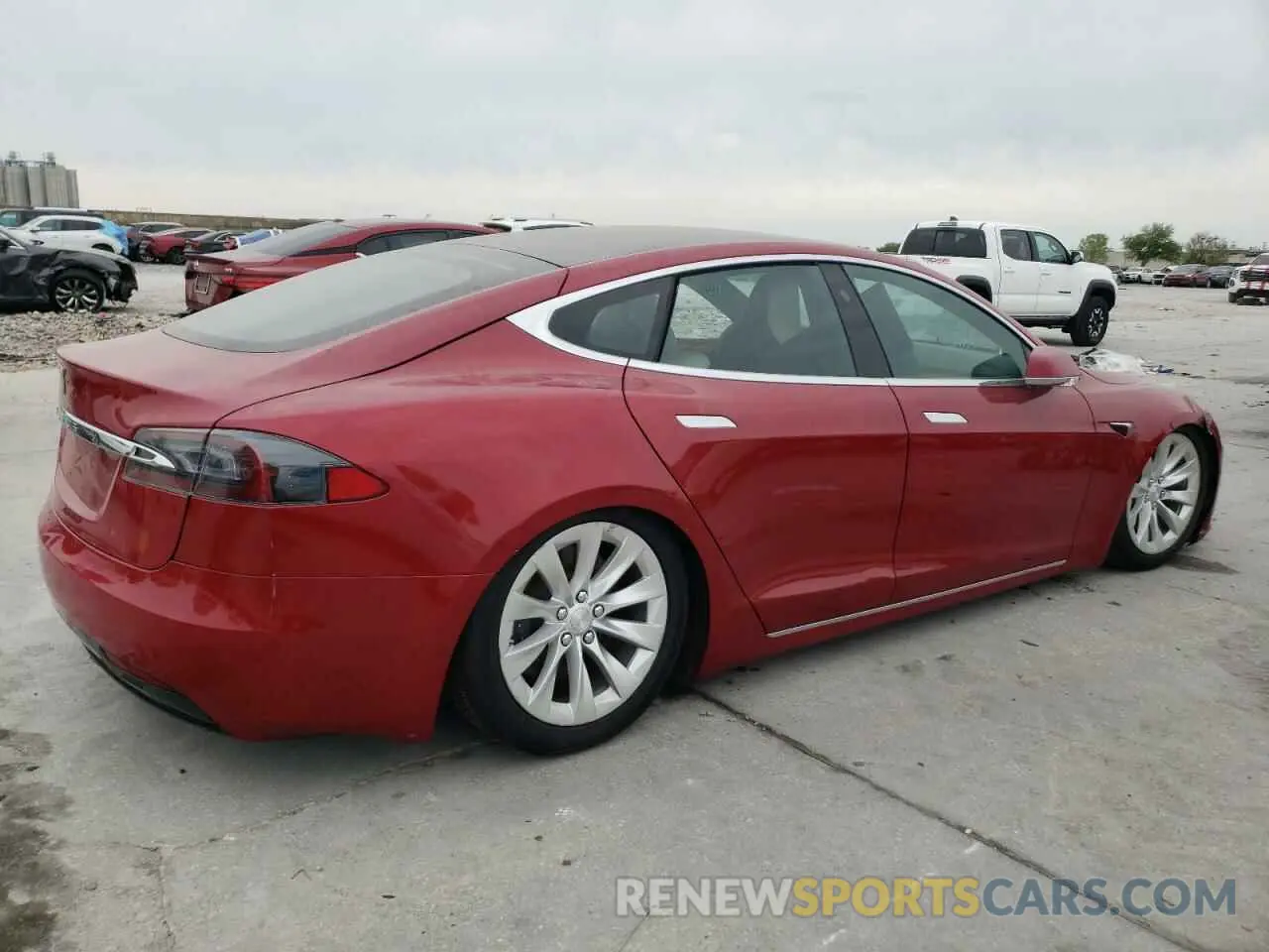 3 fotografías del automóvil dañado 5YJSA1E29KF347384 TESLA MODEL S 2019