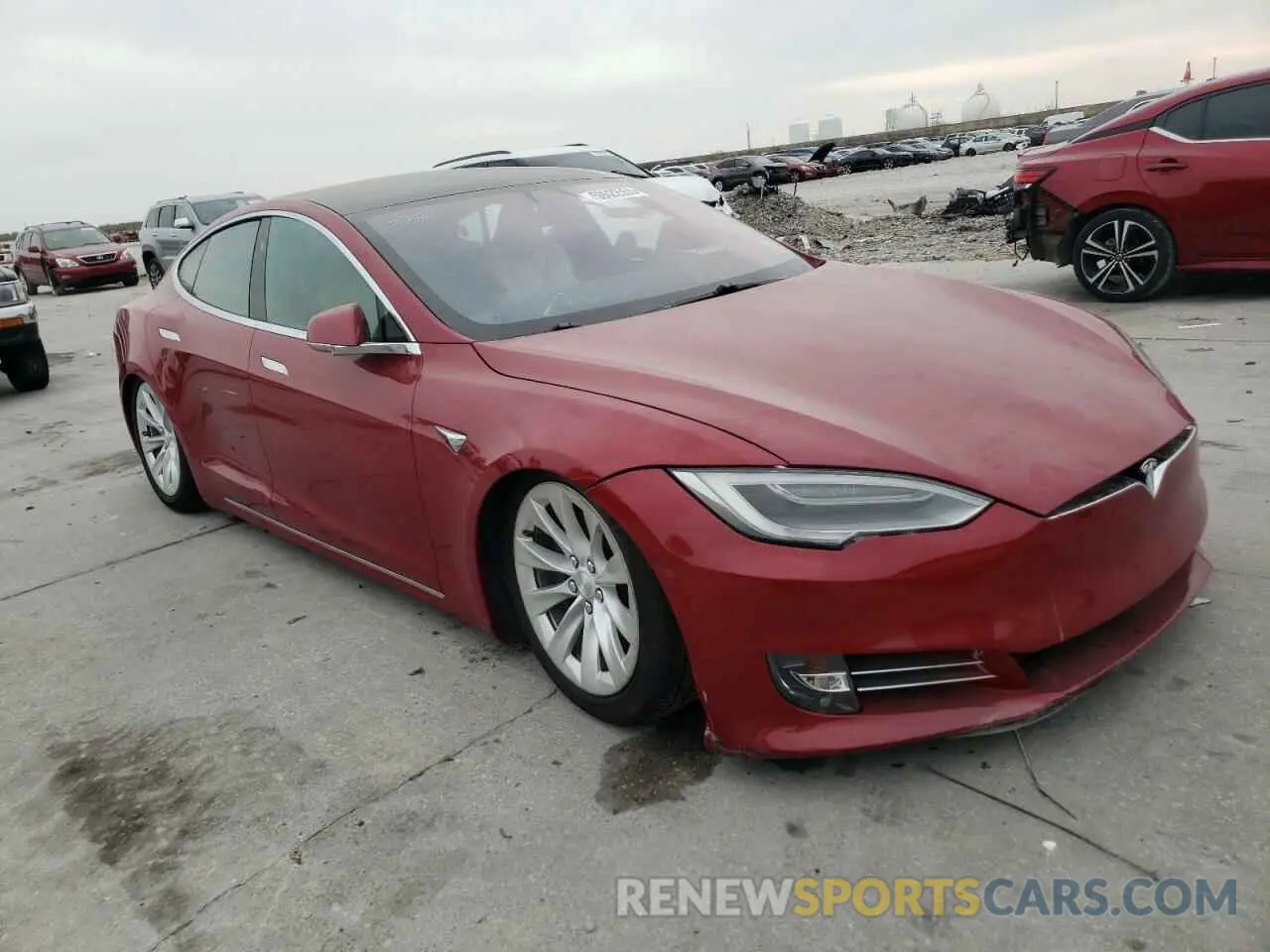4 fotografías del automóvil dañado 5YJSA1E29KF347384 TESLA MODEL S 2019