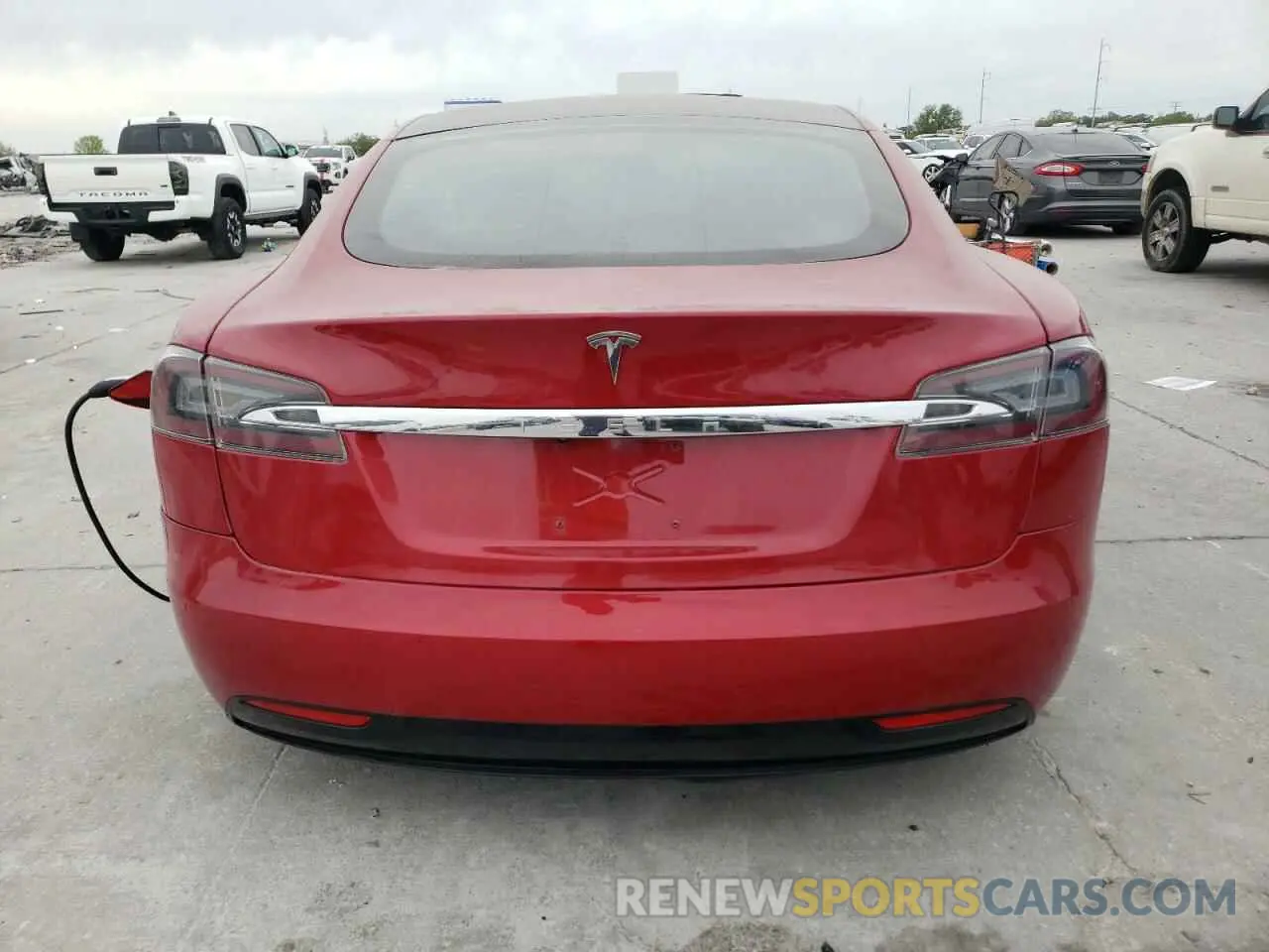 6 fotografías del automóvil dañado 5YJSA1E29KF347384 TESLA MODEL S 2019