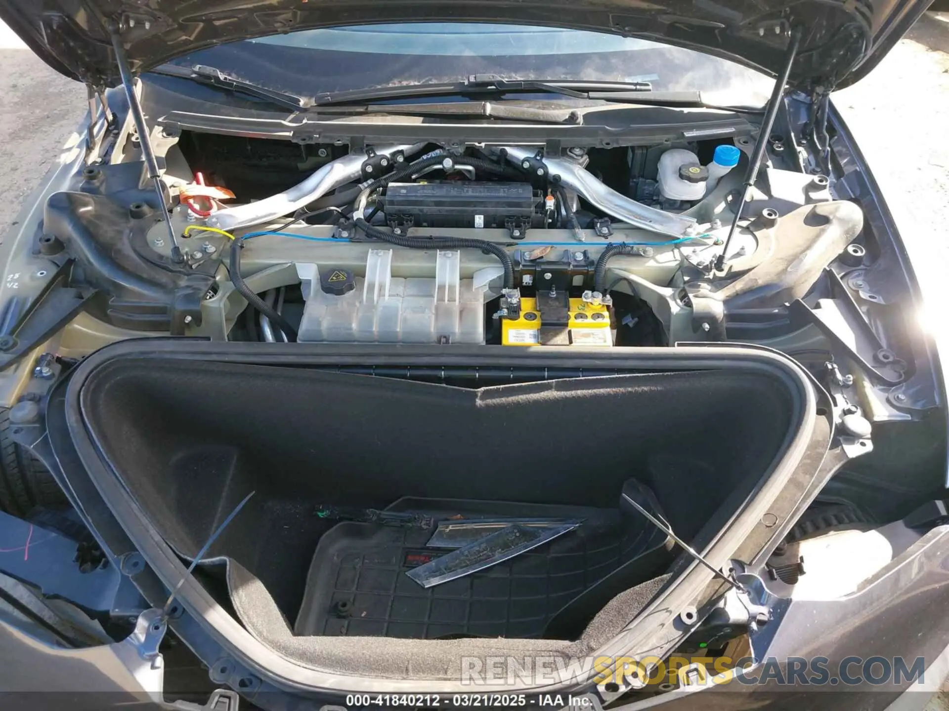 10 fotografías del automóvil dañado 5YJSA1E29KF348051 TESLA MODEL S 2019