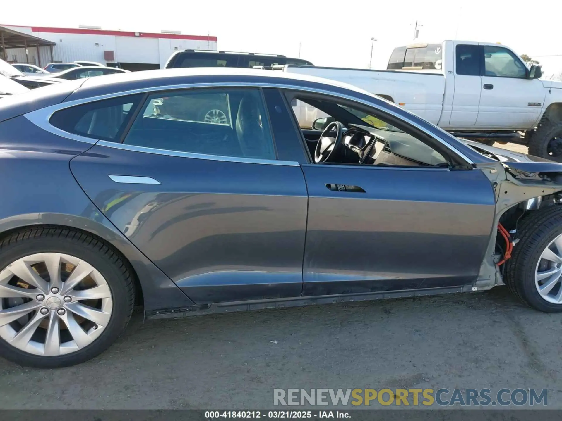 14 fotografías del automóvil dañado 5YJSA1E29KF348051 TESLA MODEL S 2019