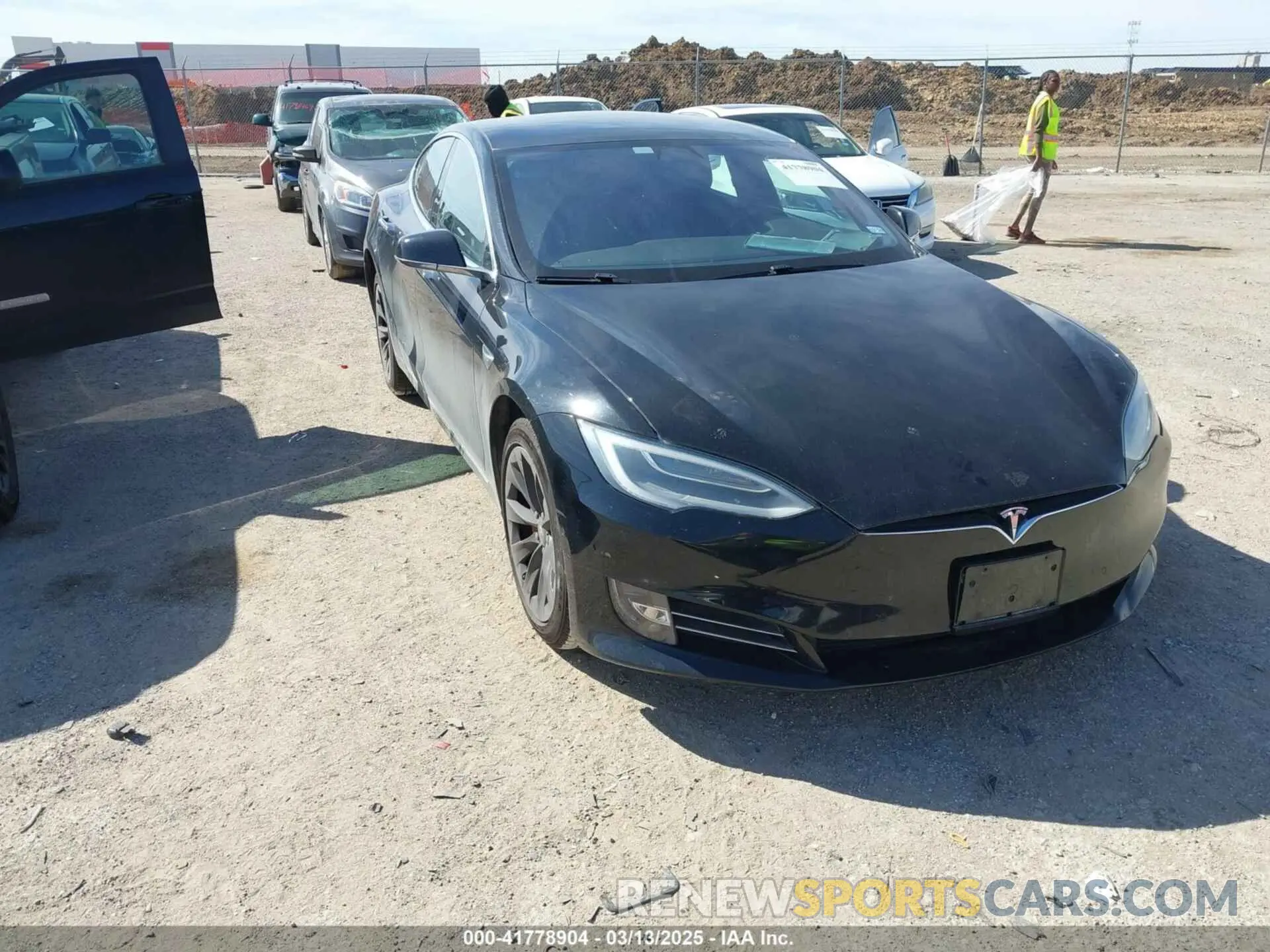 1 fotografías del automóvil dañado 5YJSA1E49KF338914 TESLA MODEL S 2019