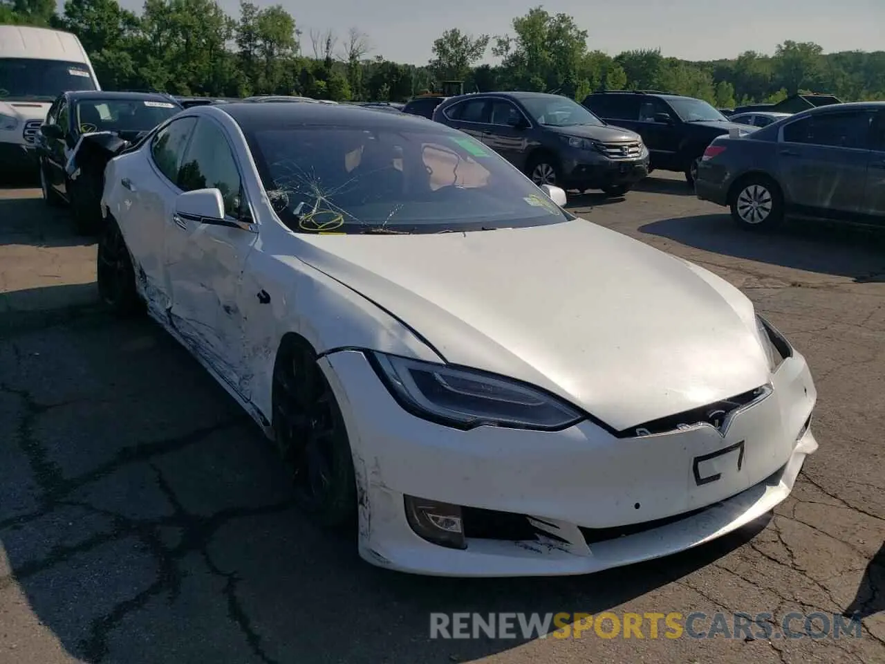 1 fotografías del automóvil dañado 5YJSA1E4XKF344172 TESLA MODEL S 2019