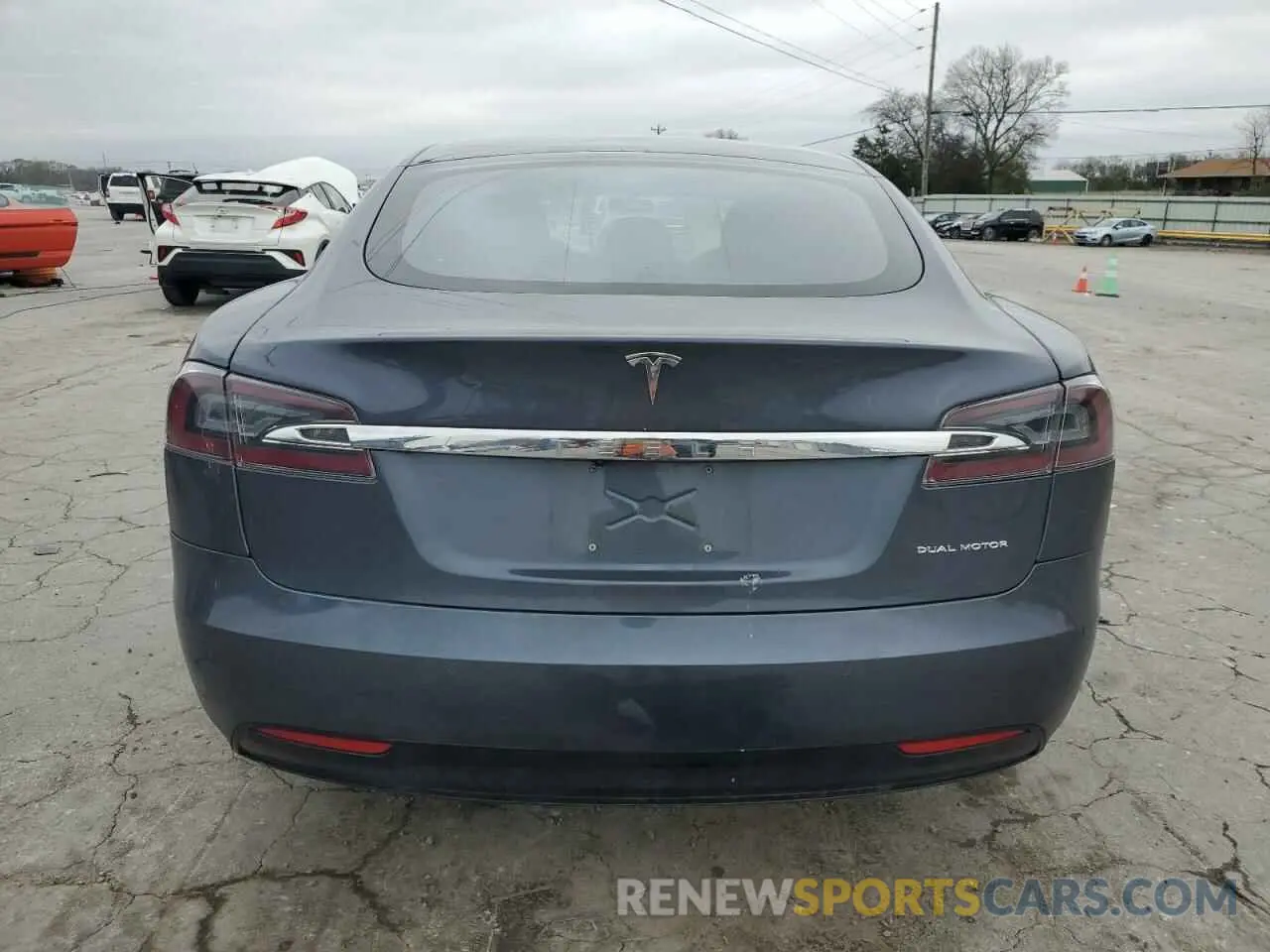 6 fotografías del automóvil dañado 5YJSA1E22LF369714 TESLA MODEL S 2020