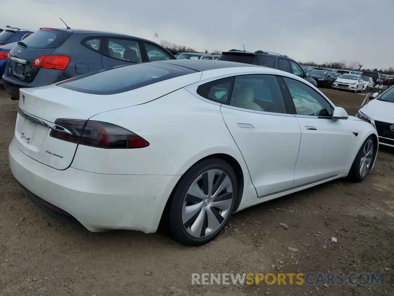 3 fotografías del automóvil dañado 5YJSA1E22LF403053 TESLA MODEL S 2020