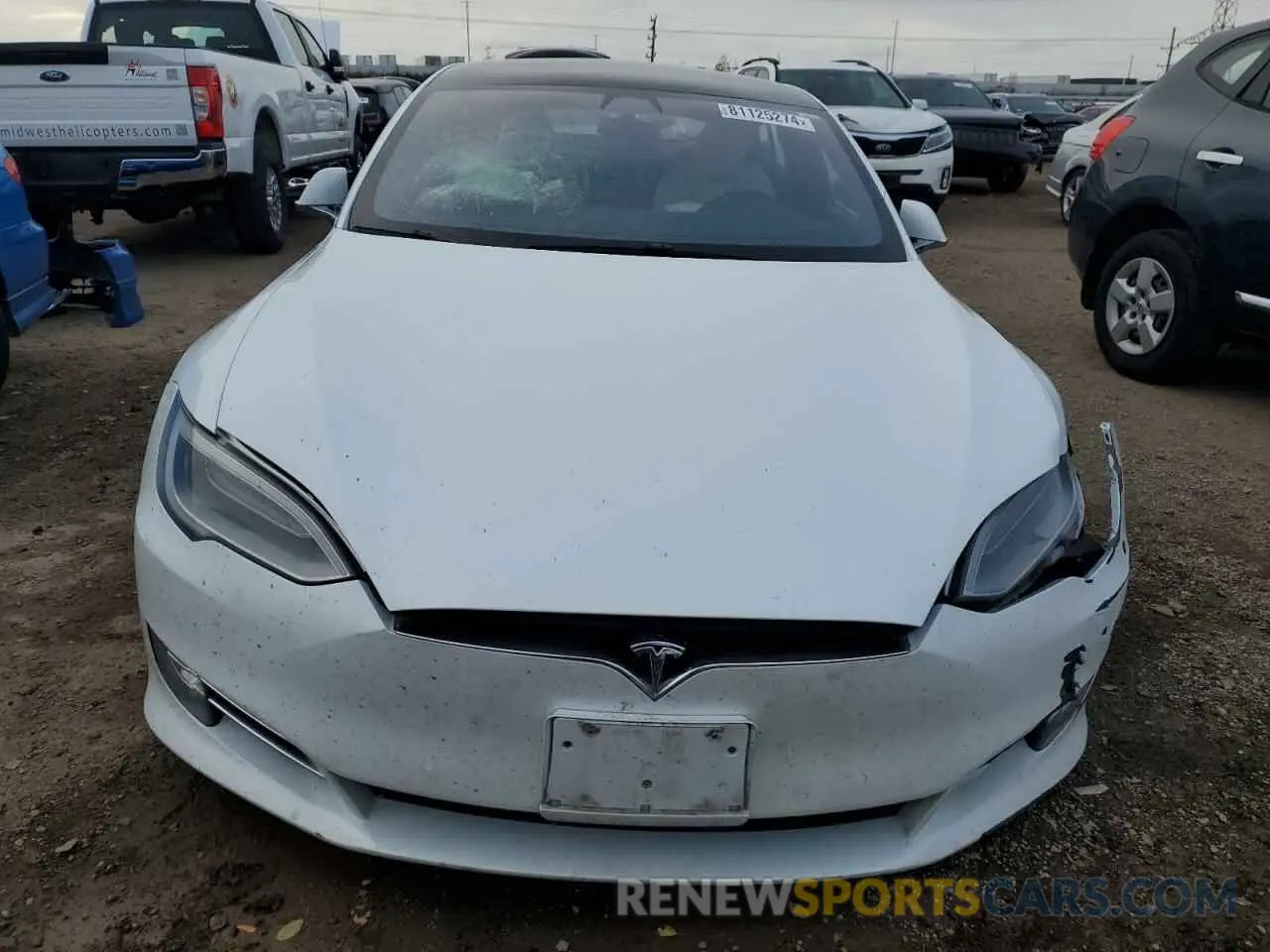 5 fotografías del automóvil dañado 5YJSA1E22LF403053 TESLA MODEL S 2020
