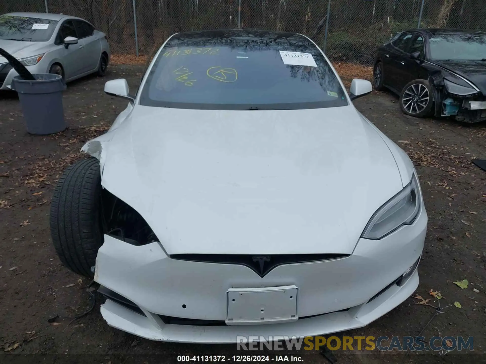 12 fotografías del automóvil dañado 5YJSA1E23LF389065 TESLA MODEL S 2020