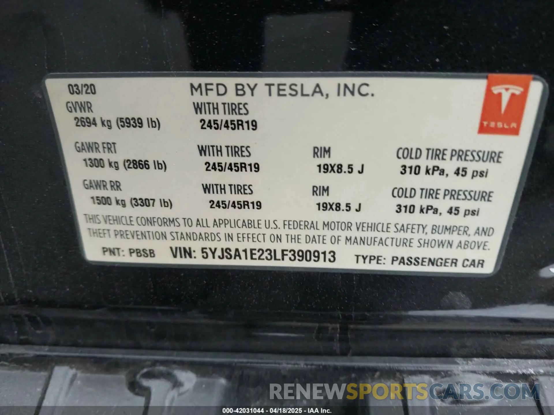 9 fotografías del automóvil dañado 5YJSA1E23LF390913 TESLA MODEL S 2020