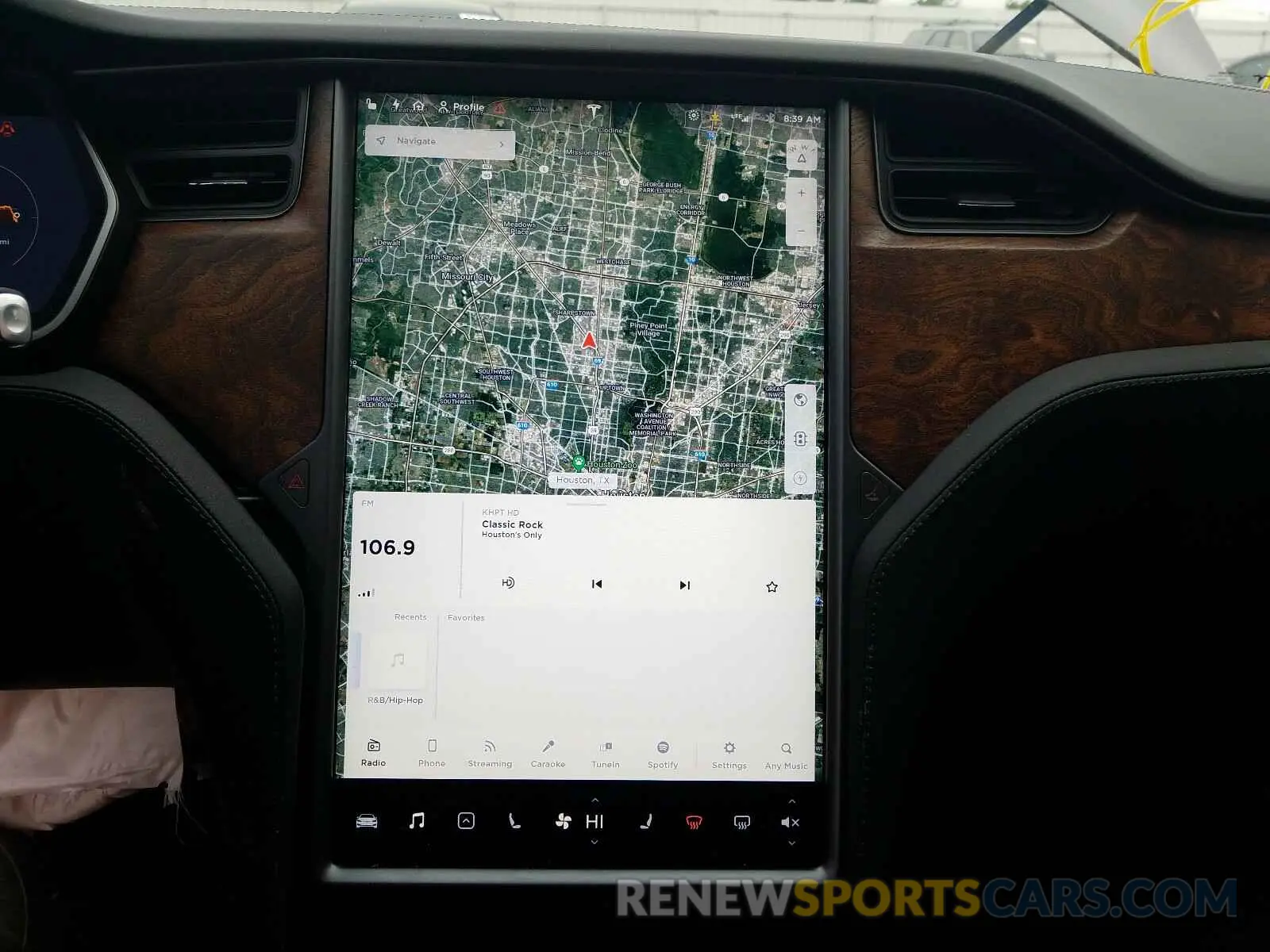 9 fotografías del automóvil dañado 5YJSA1E25LF358951 TESLA MODEL S 2020