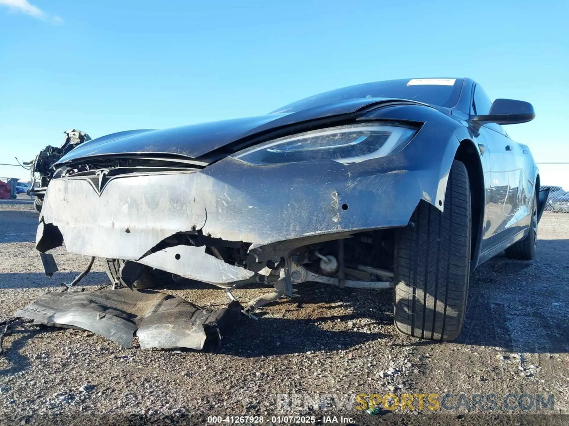 6 fotografías del automóvil dañado 5YJSA1E26LF355573 TESLA MODEL S 2020