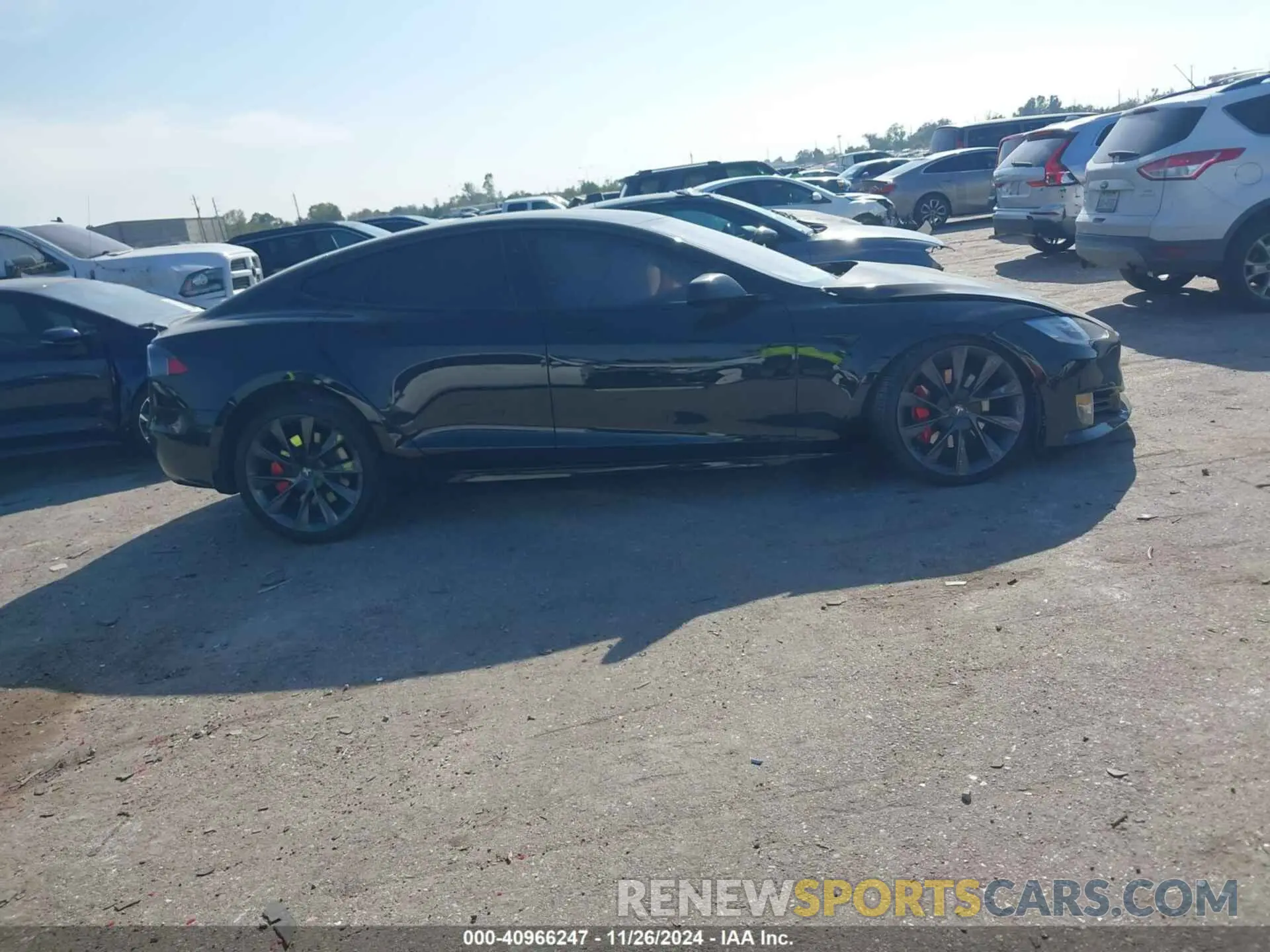 12 fotografías del automóvil dañado 5YJSA1E28LF414851 TESLA MODEL S 2020