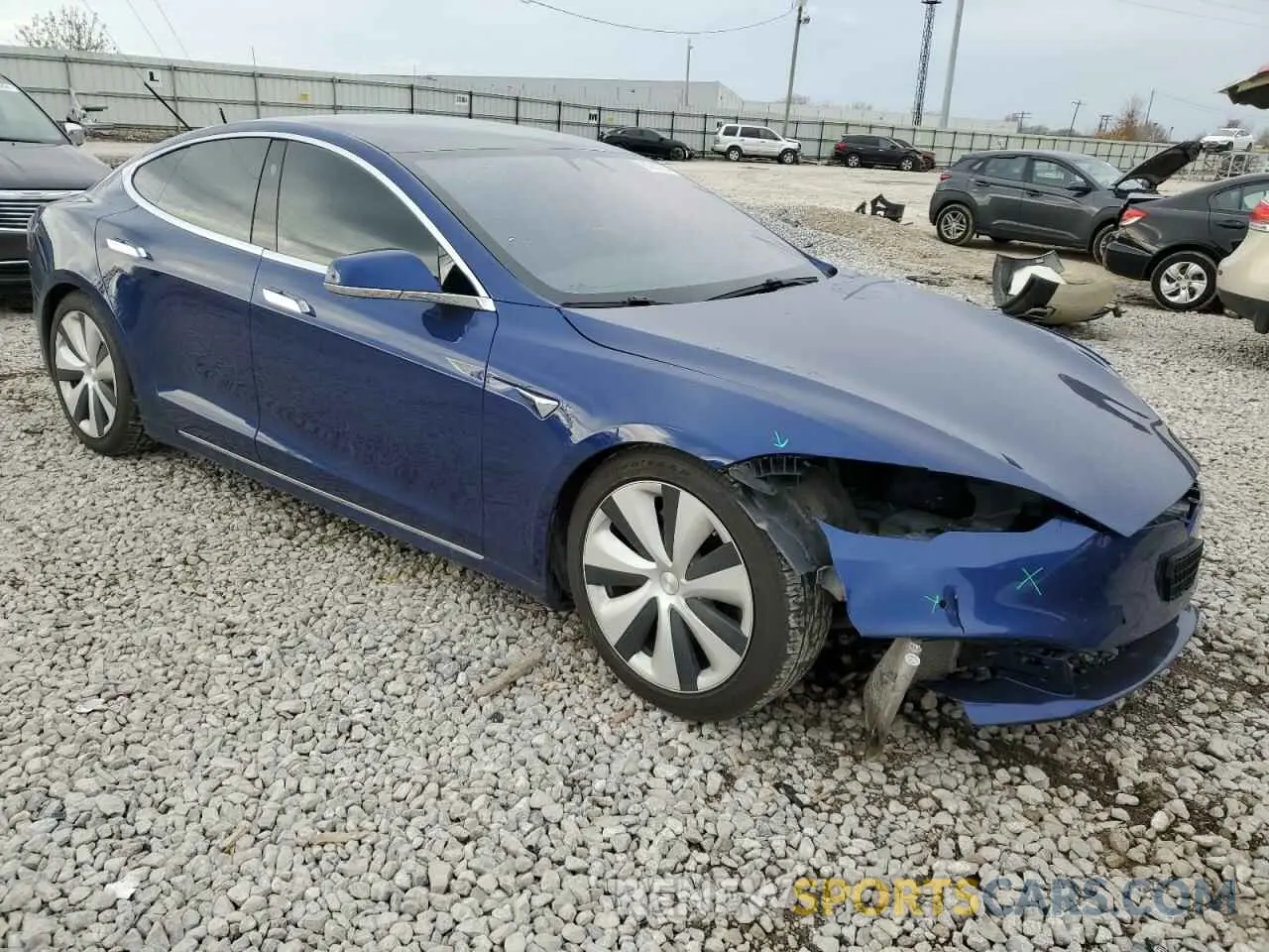 4 fotografías del automóvil dañado 5YJSA1E29LF381892 TESLA MODEL S 2020