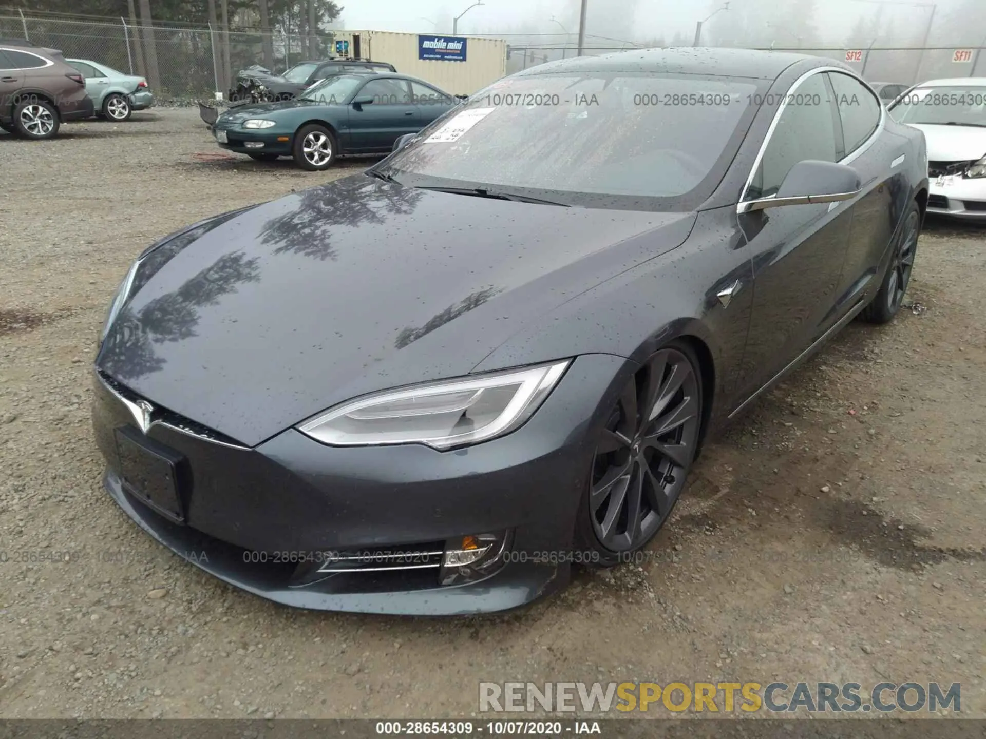 2 fotografías del automóvil dañado 5YJSA1E29LF411327 TESLA MODEL S 2020