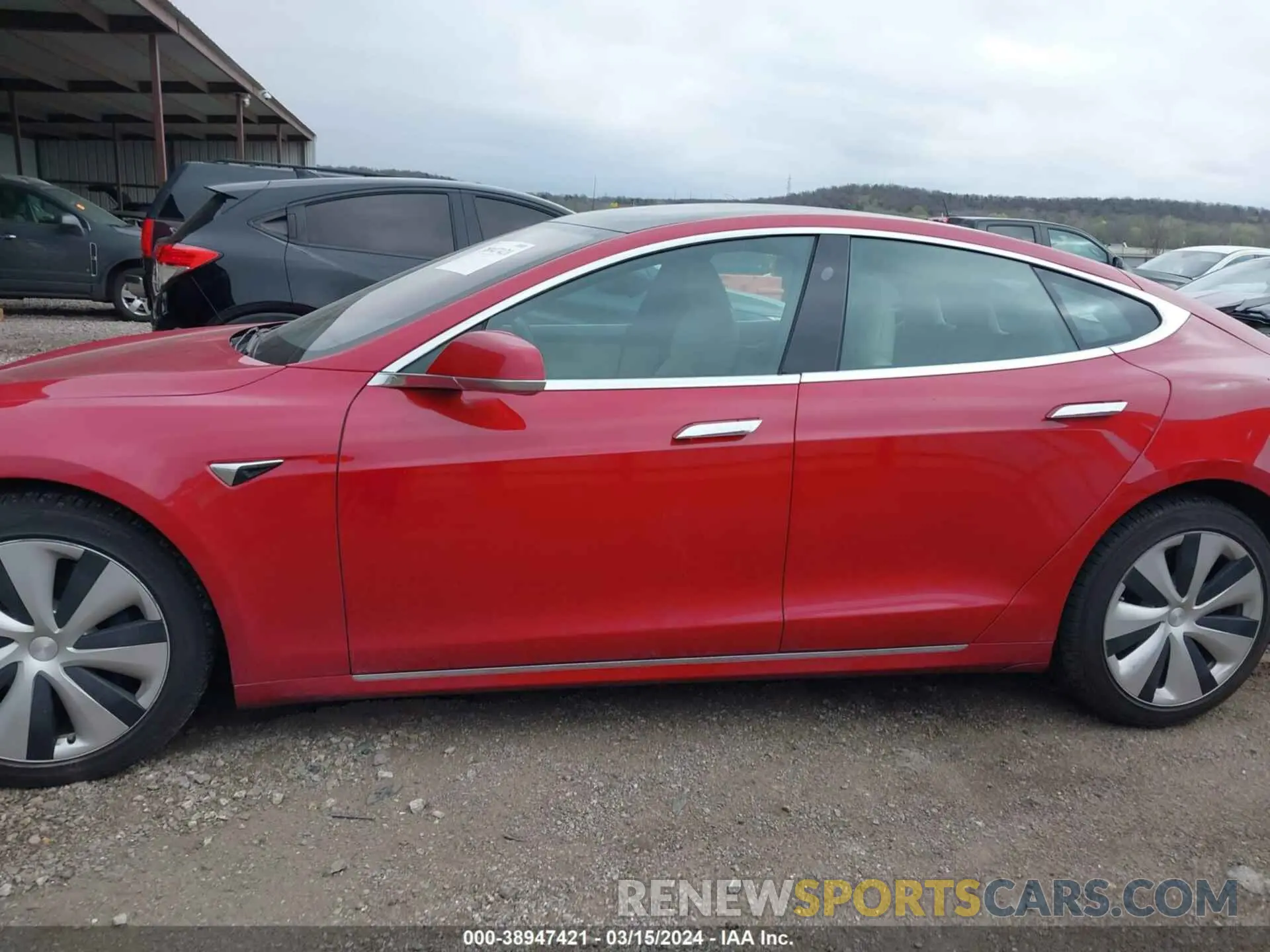 13 fotografías del automóvil dañado 5YJSA1E29LF416172 TESLA MODEL S 2020