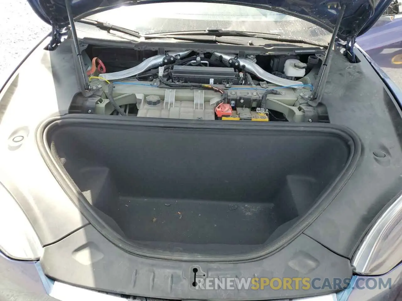 11 fotografías del automóvil dañado 5YJSA1E2XLF354135 TESLA MODEL S 2020