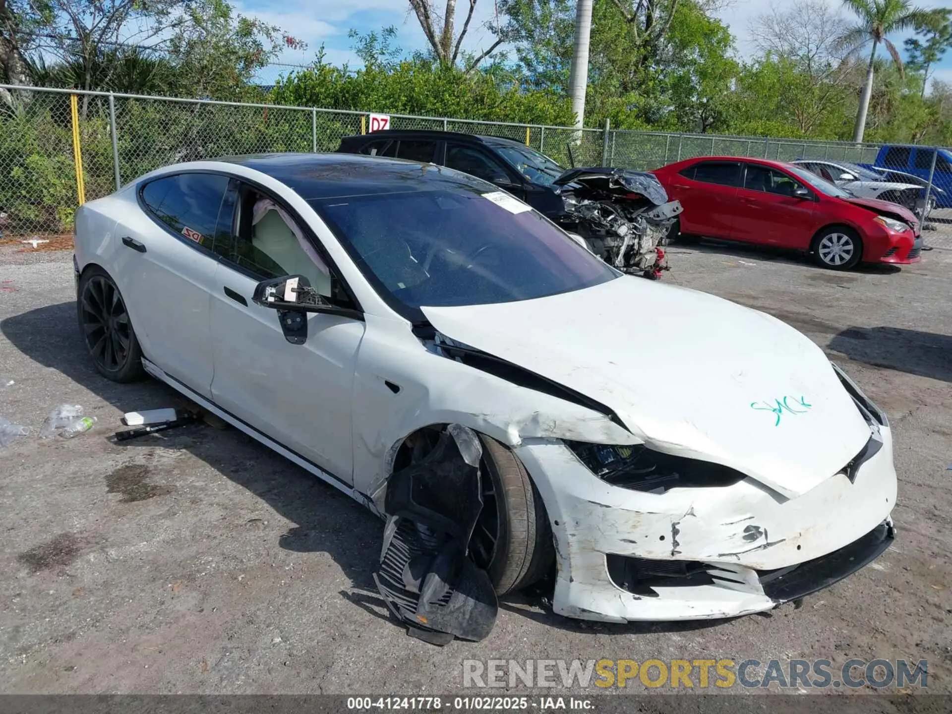 1 fotografías del automóvil dañado 5YJSA1E2XLF360260 TESLA MODEL S 2020