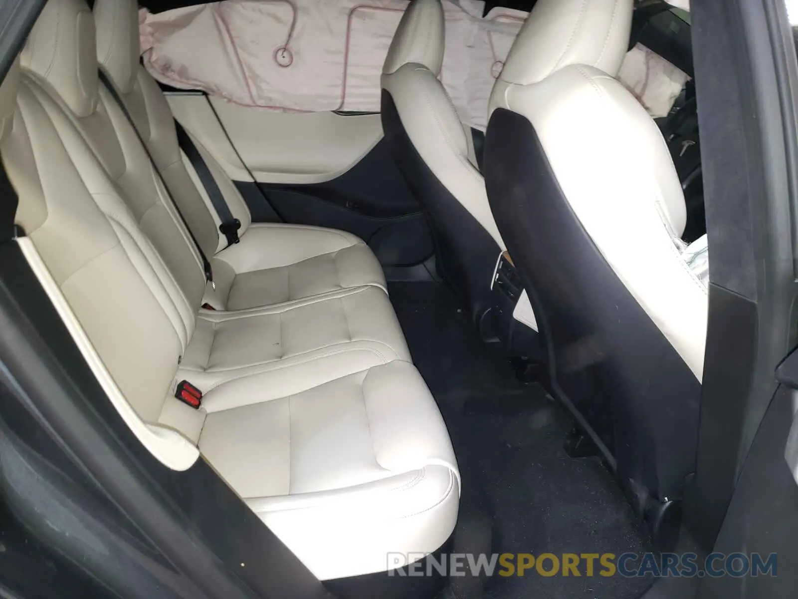 6 fotografías del automóvil dañado 5YJSA1E2XLF398622 TESLA MODEL S 2020