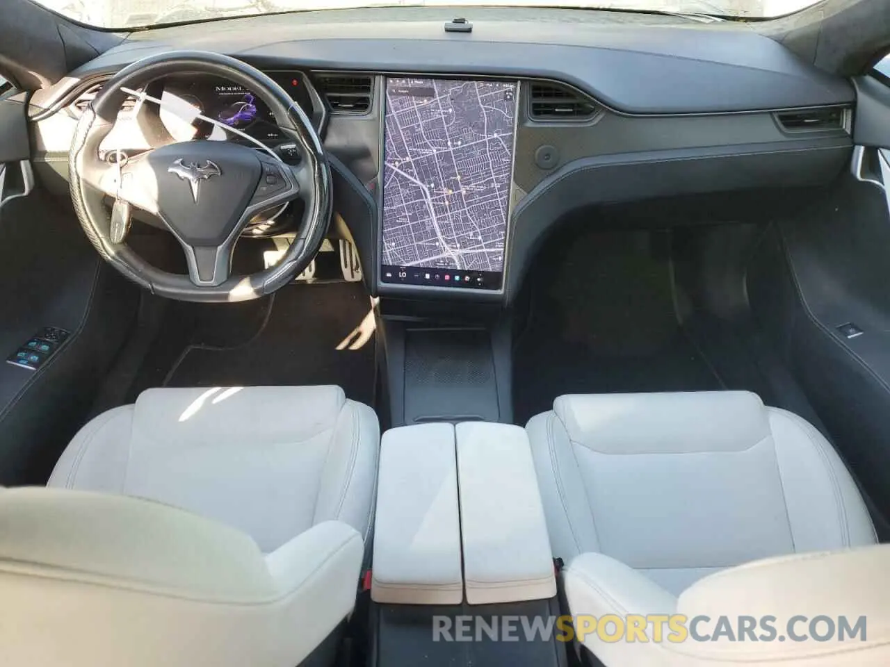 8 fotografías del automóvil dañado 5YJSA1E44LF364189 TESLA MODEL S 2020