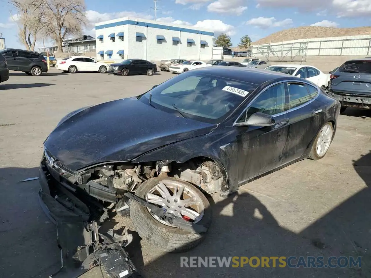 1 fotografías del automóvil dañado 5YJSA1E45LF382717 TESLA MODEL S 2020